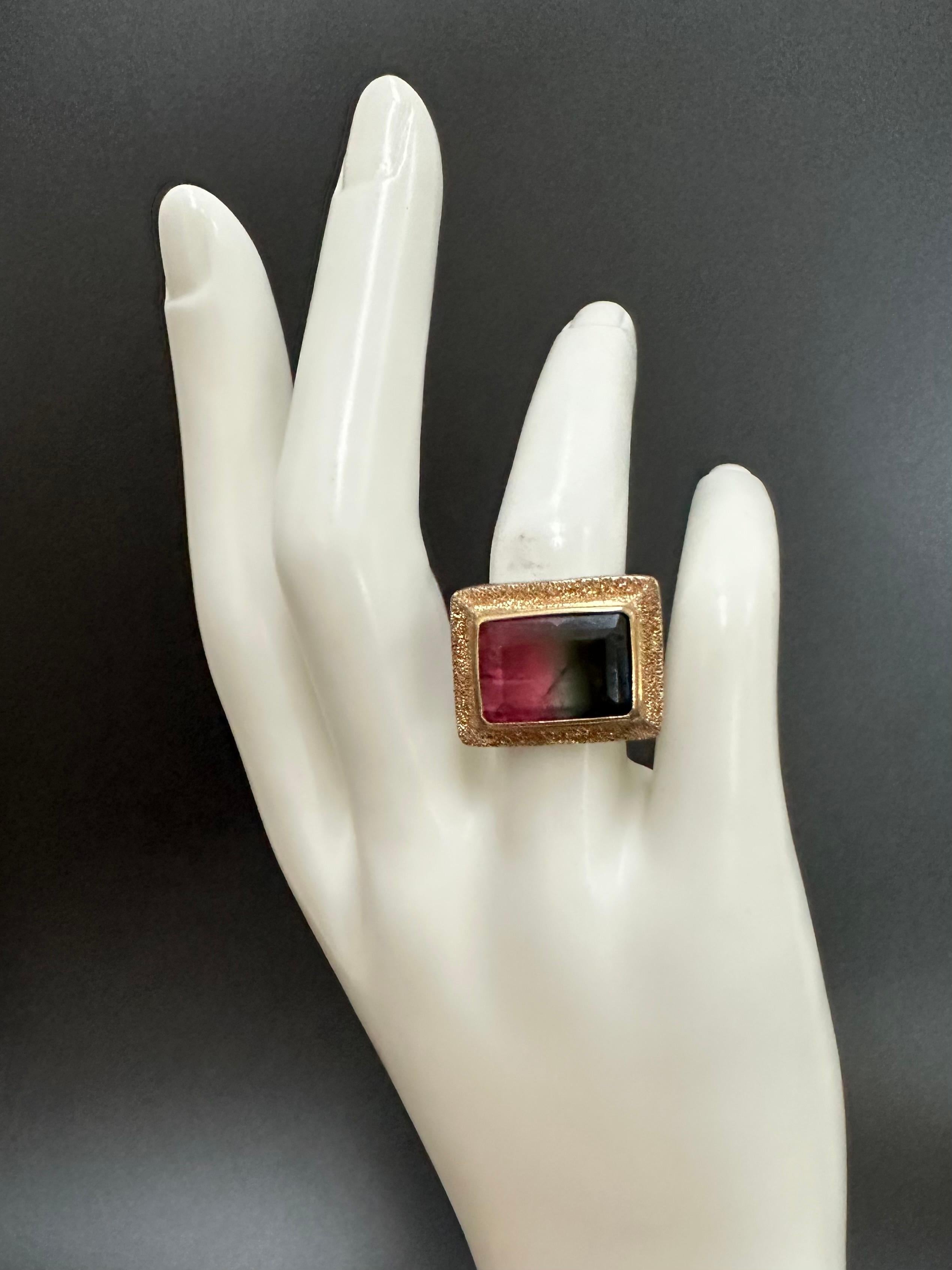 Steven Battelle, bague en or 18 carats, tourmaline melon d'eau 9,0 carats en vente 10
