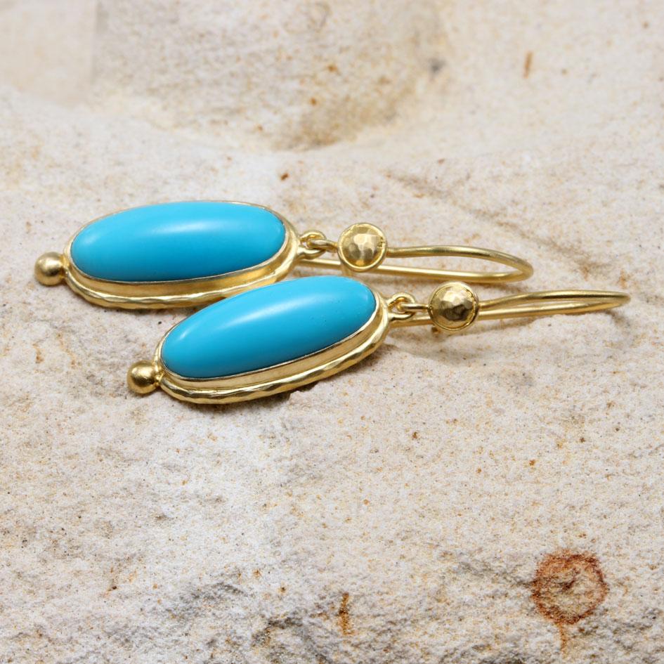 Women's Steven Battelle 9.1 Carats Sleeping Beauty Turquoise 18k Gold Wire Earrings For Sale