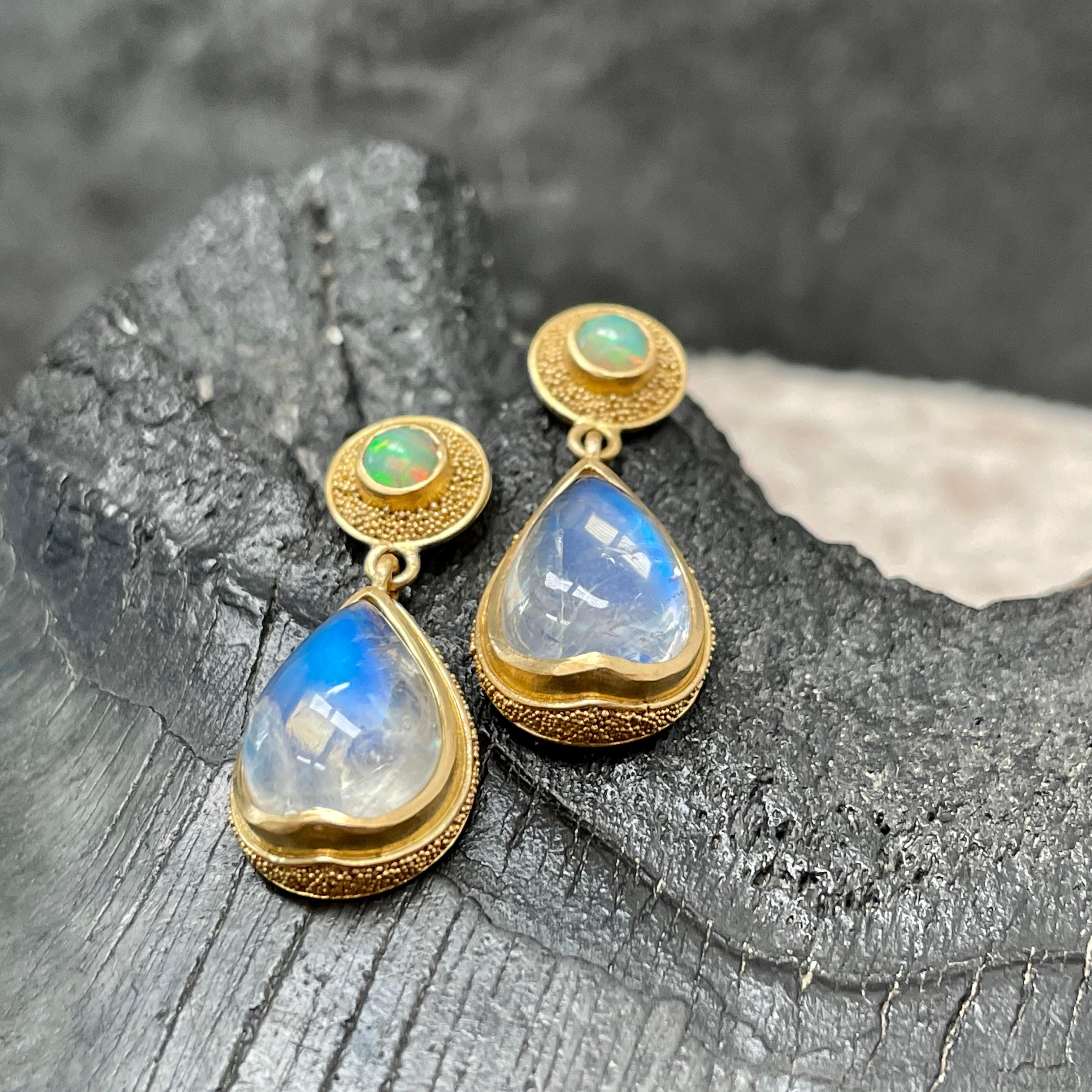 Steven Battelle 9.2 Carat Rainbow Moonstone Ethiopian Opal 22k Gold Post Earring For Sale 2