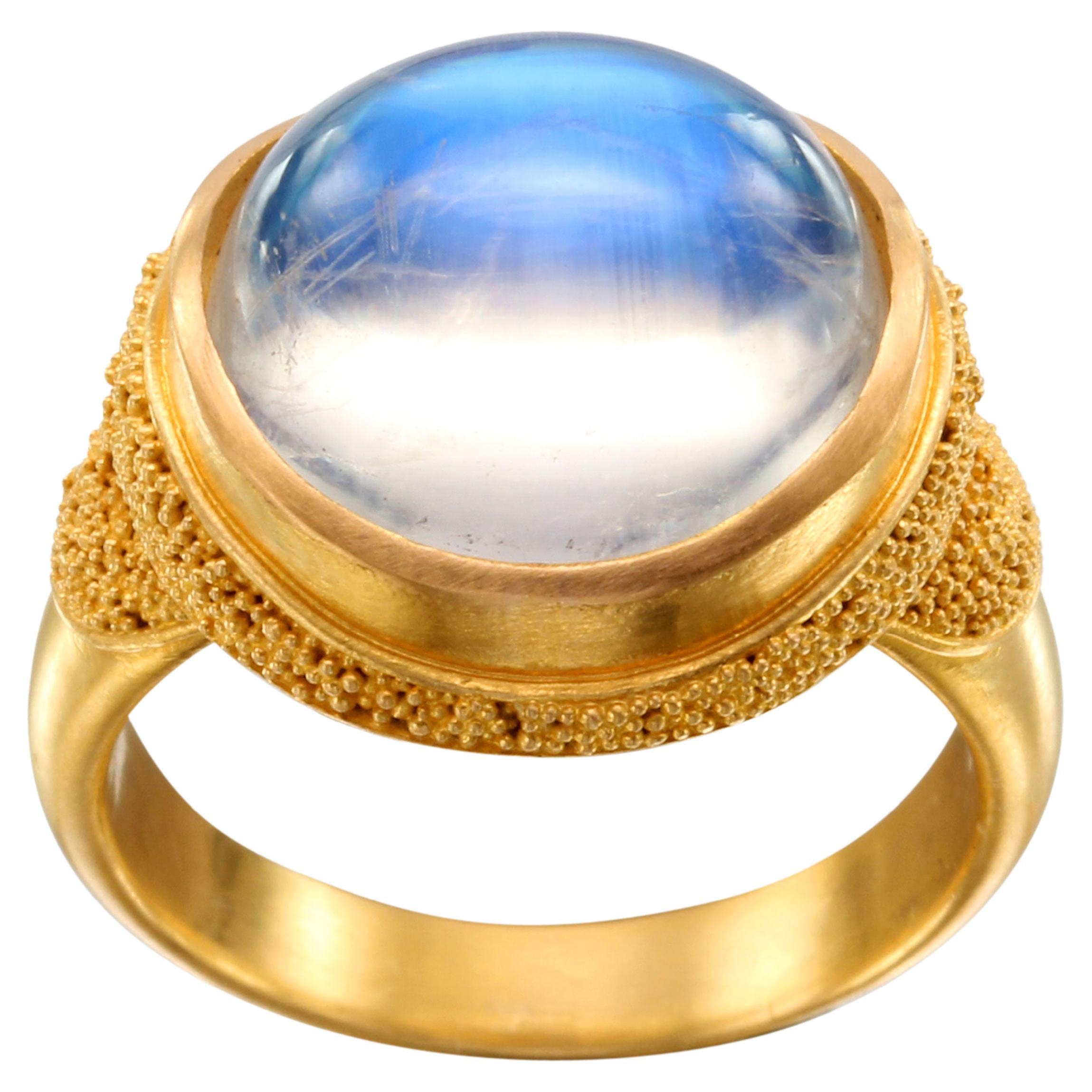 Steven Battelle 9.6 Carats Cabochon Rainbow Moonstone 22K Gold Ring  For Sale