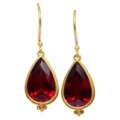 Steven Battelle 9.6 Carats Mozambique Garnet 18K Gold Wire Earrings