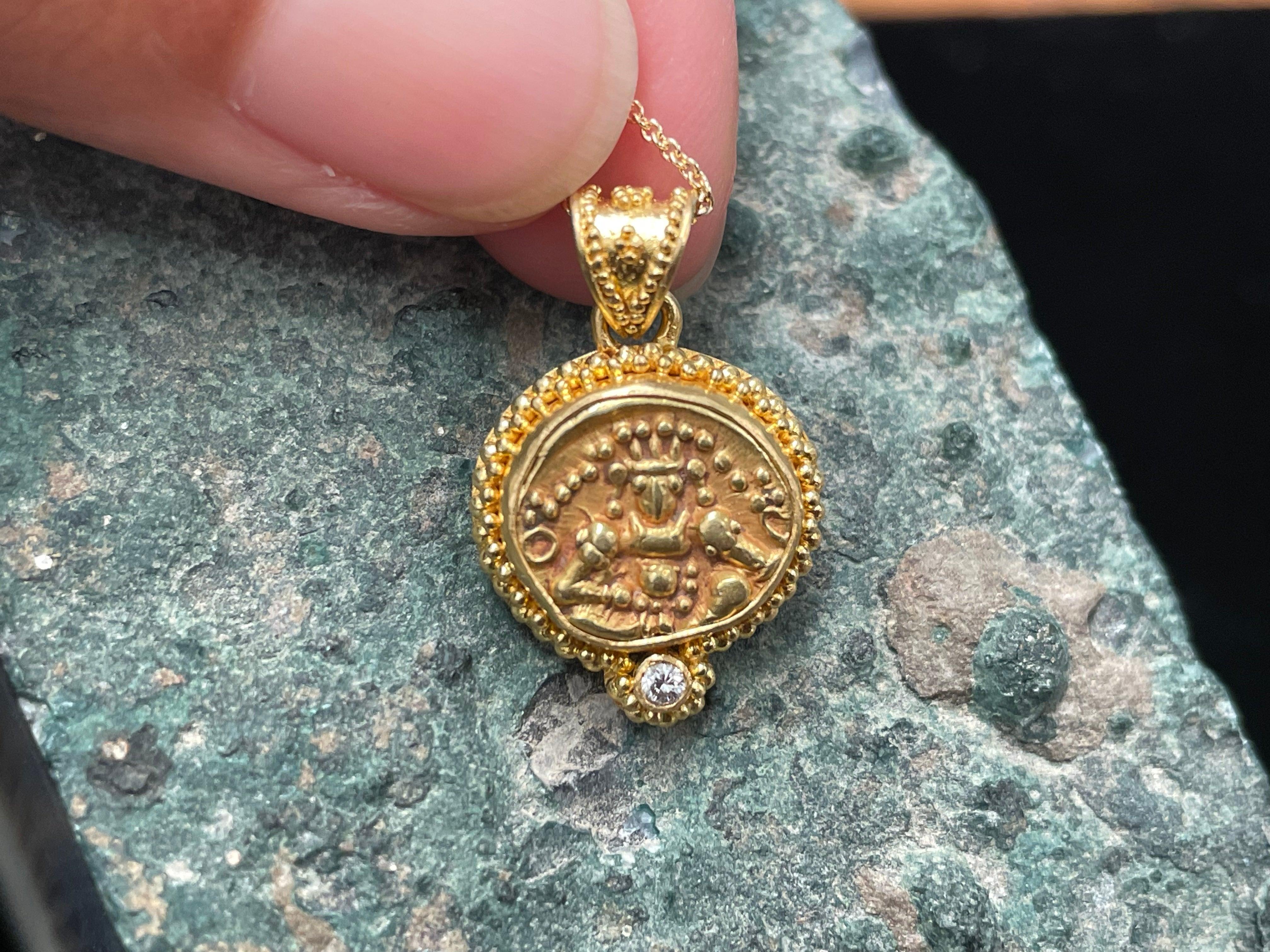 Ancient Indian 1500's Coin Diamond Pendant 22K Gold In New Condition In Soquel, CA