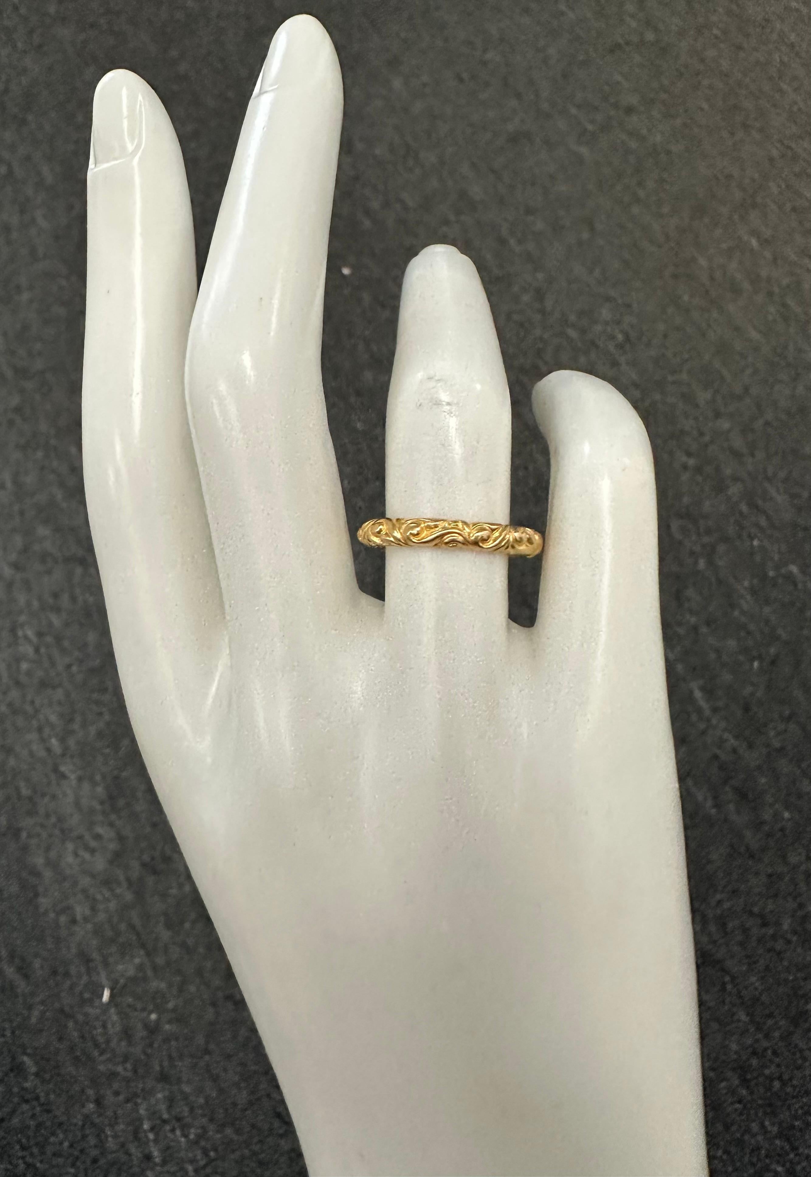 Steven Battelle Baroque Carved 18K Gold Classic Ring For Sale 2