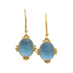 Steven Battelle, boucles d'oreilles en or 18 carats avec aigue-marine cabochon