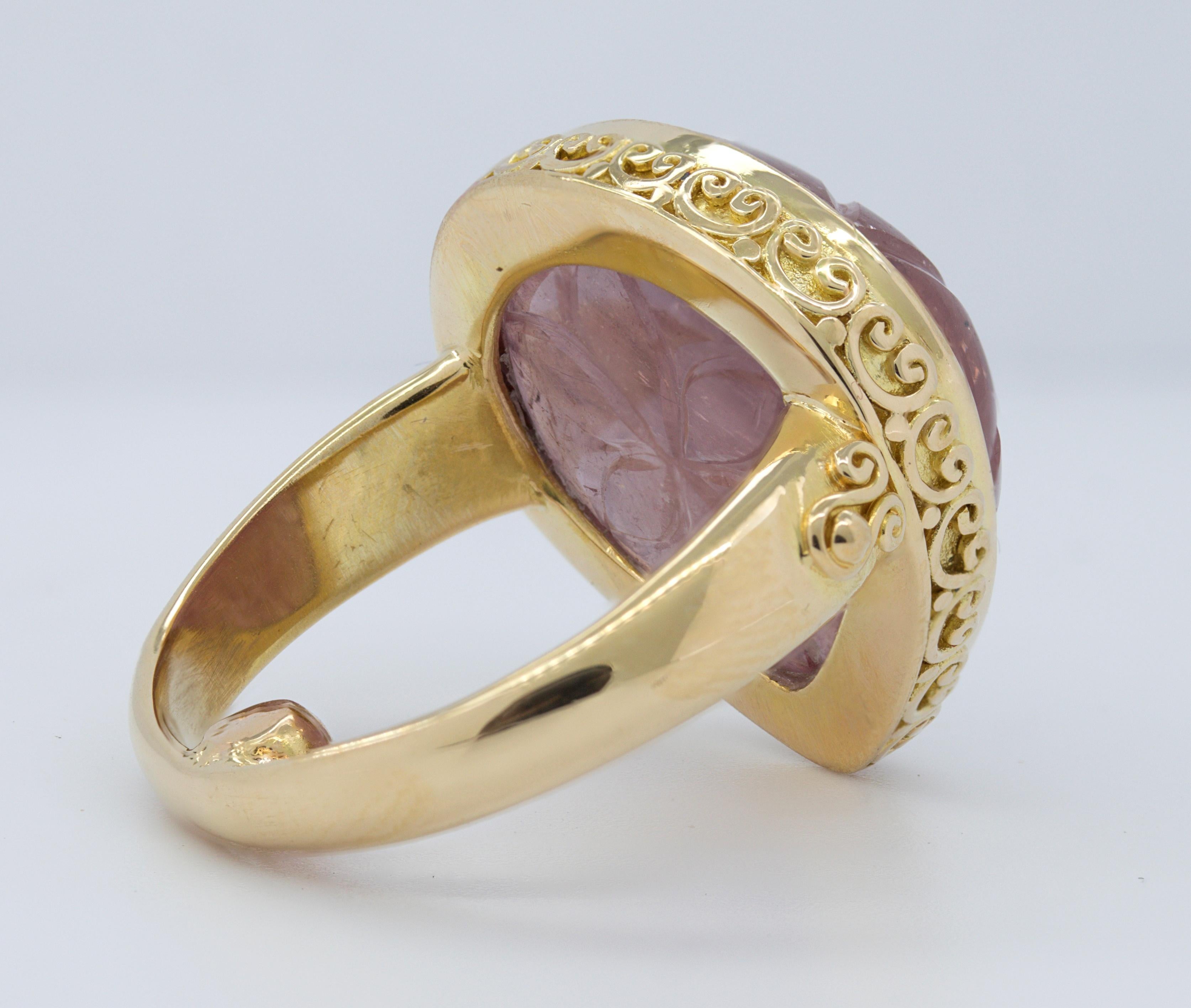 Steven Battelle Carved Ruby, 18K Yellow Gold Ring For Sale 2