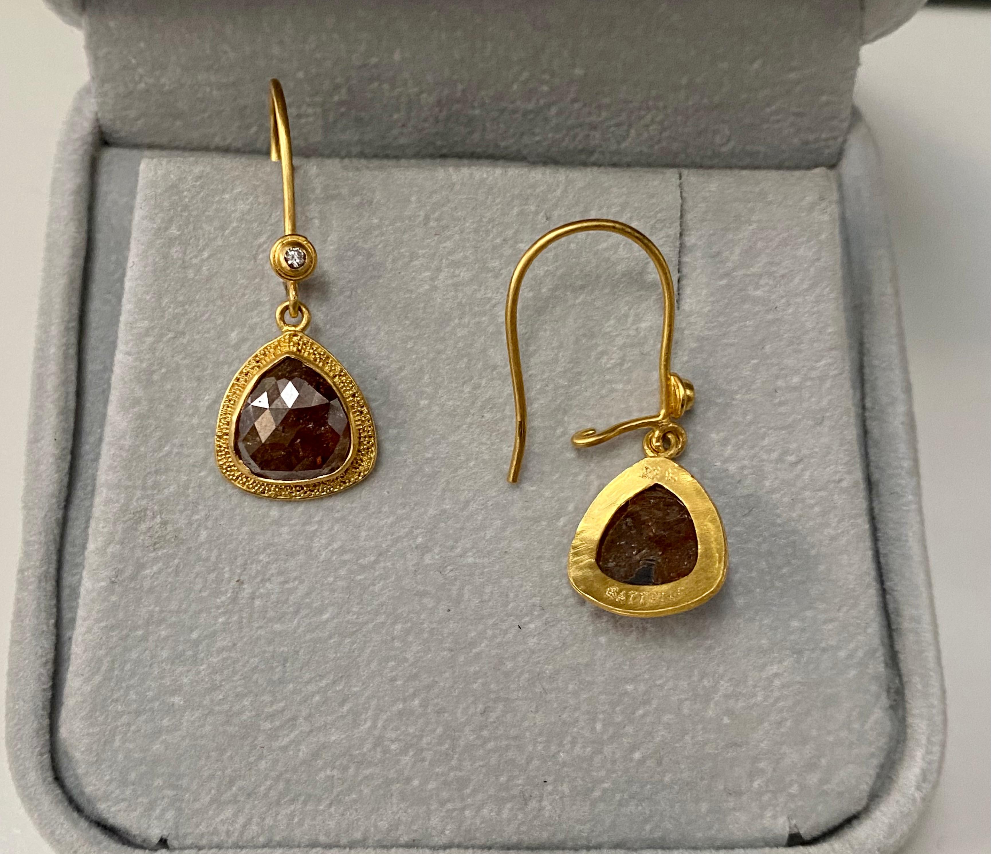 Steven Battelle Diamond Drop Earrings 22k Gold In New Condition For Sale In Soquel, CA