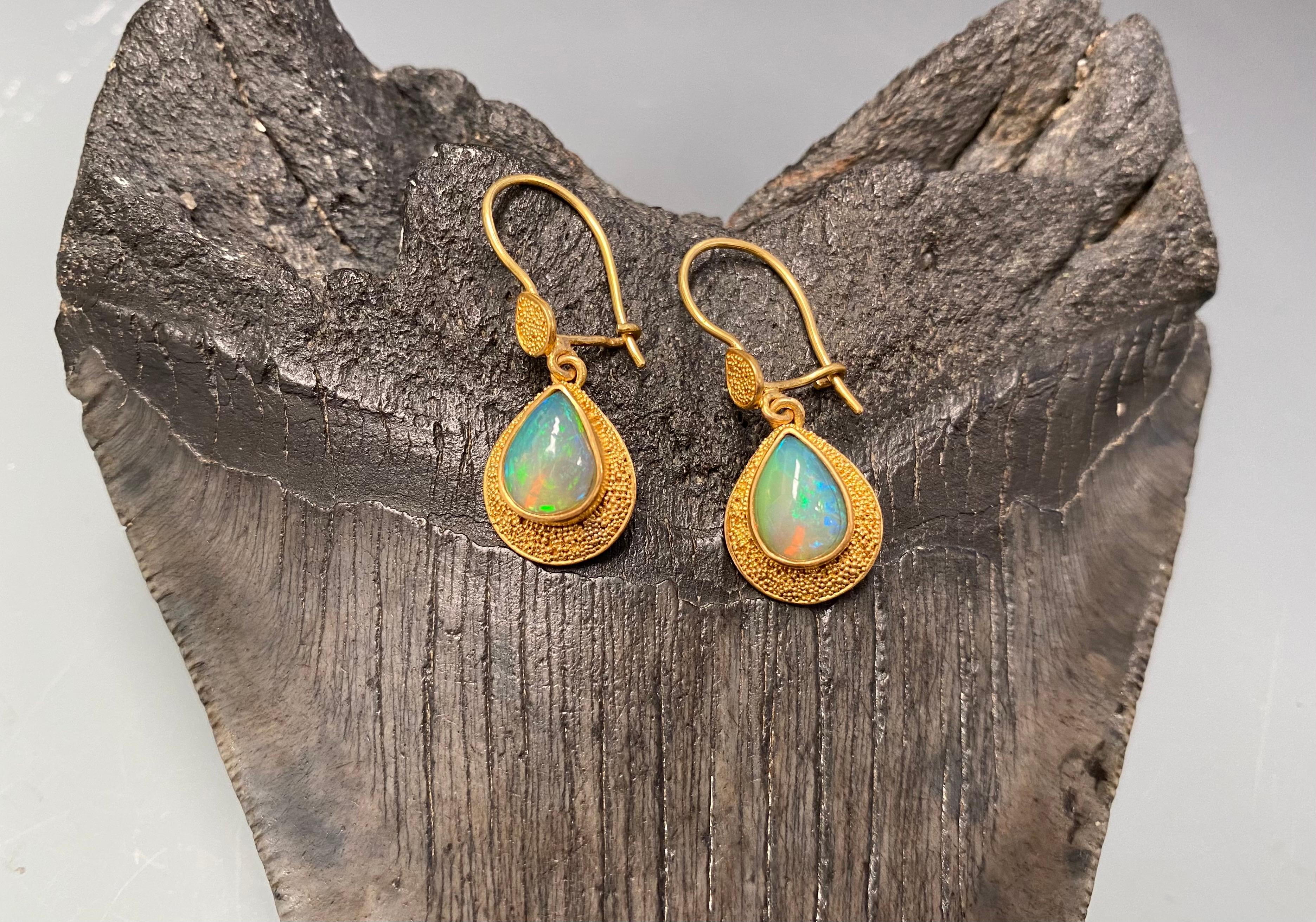 Pear Cut Steven Battelle 1.9 Carats Ethiopian Opal 22K Gold Drop Earrings 