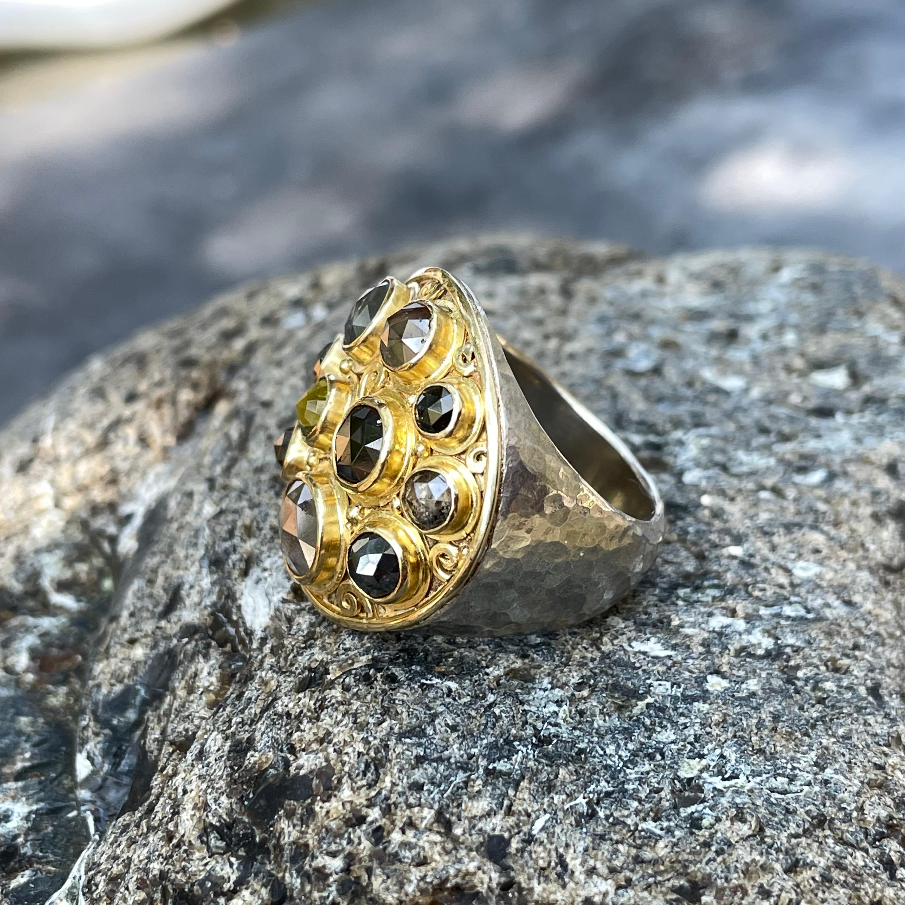 Steven Battelle Multiple Rose Cut Rough Diamonds 18K Gold and Silver Ring In New Condition For Sale In Soquel, CA