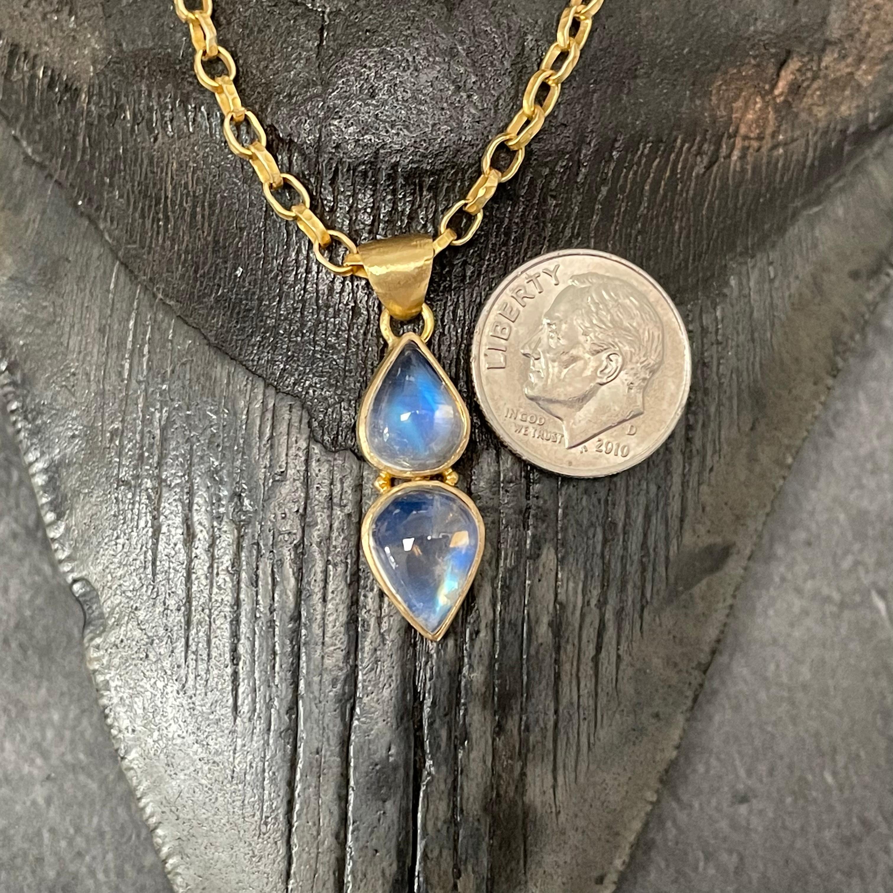 Cabochon Steven Battelle Opposing Teardrop 5.8 Carats Rainbow Moonstone 18K Gold Pendant For Sale