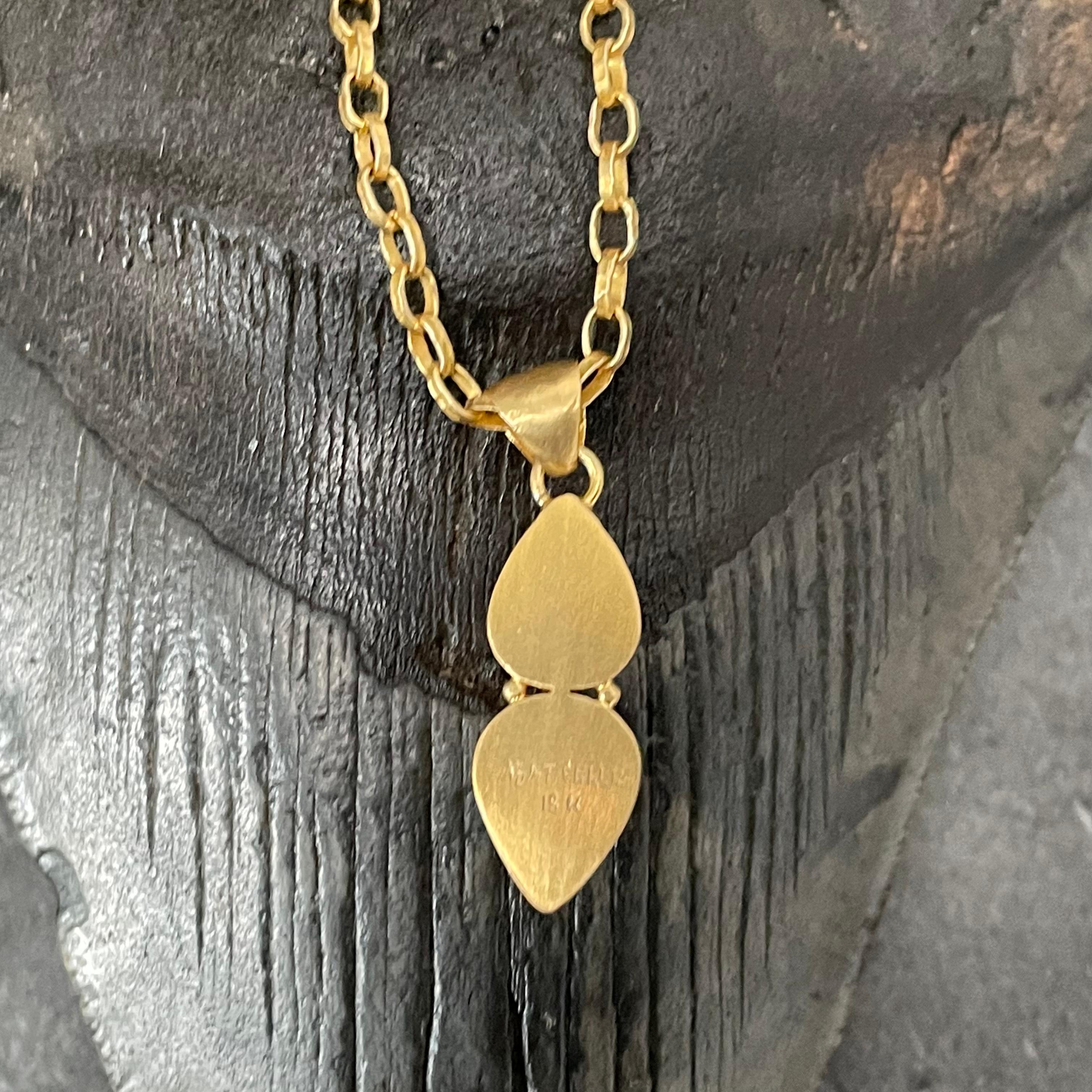 Steven Battelle Opposing Teardrop 5.8 Carats Rainbow Moonstone 18K Gold Pendant In New Condition For Sale In Soquel, CA