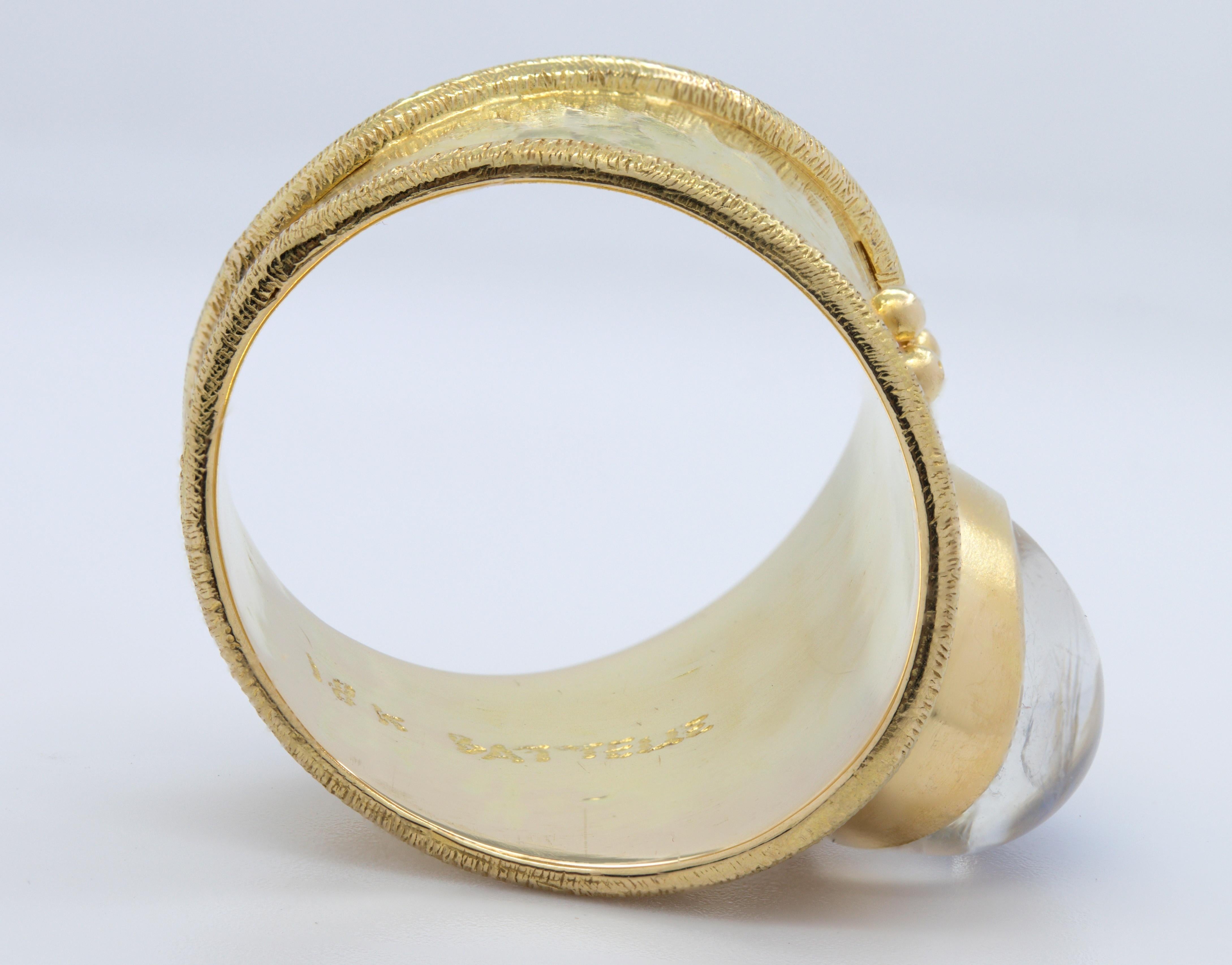 Steven Battelle Rainbow Moonstone, 18K Yellow Gold Ring For Sale 7
