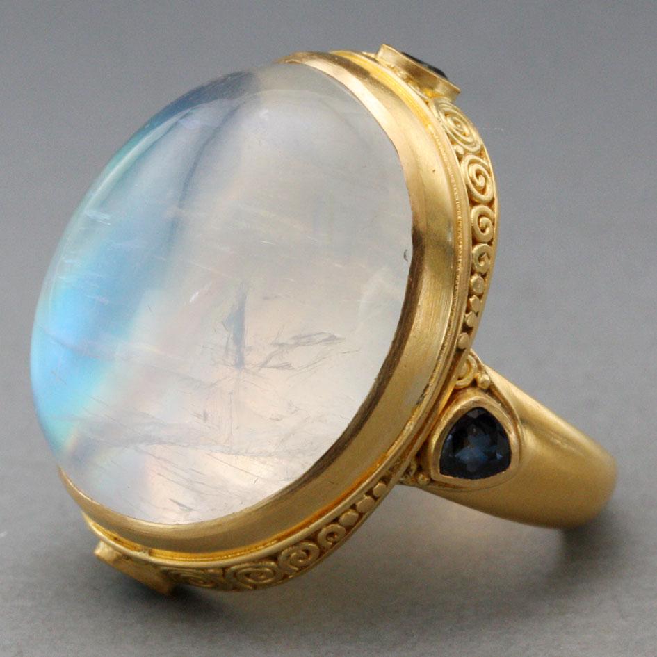 Steven Battelle 42.5 Carats Rainbow Moonstone Blue Sapphire Ring 18k Gold For Sale 1