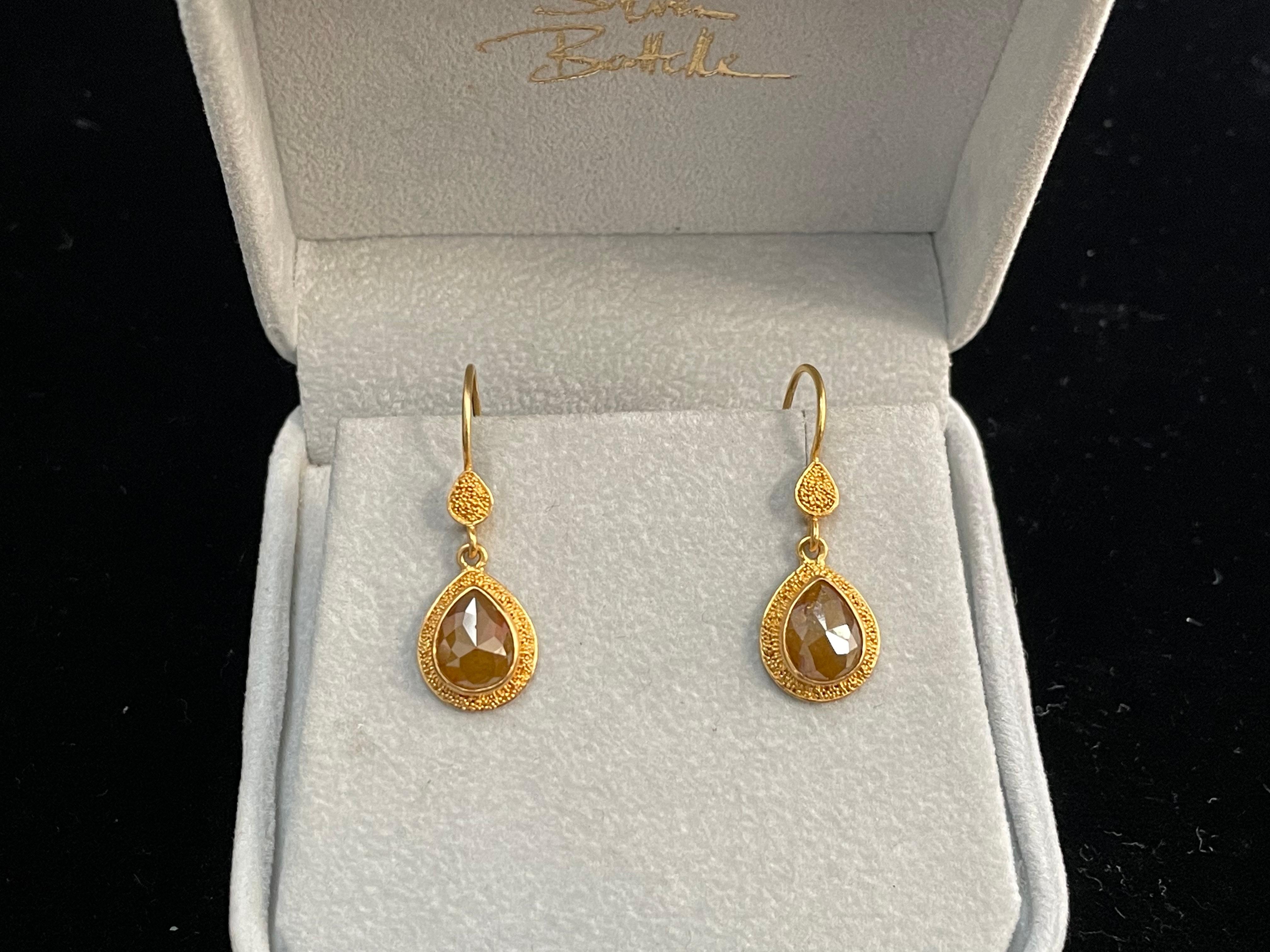 Women's Steven Battelle Rose Cut Colored Diamond Drop Earrings 22K Gold For Sale