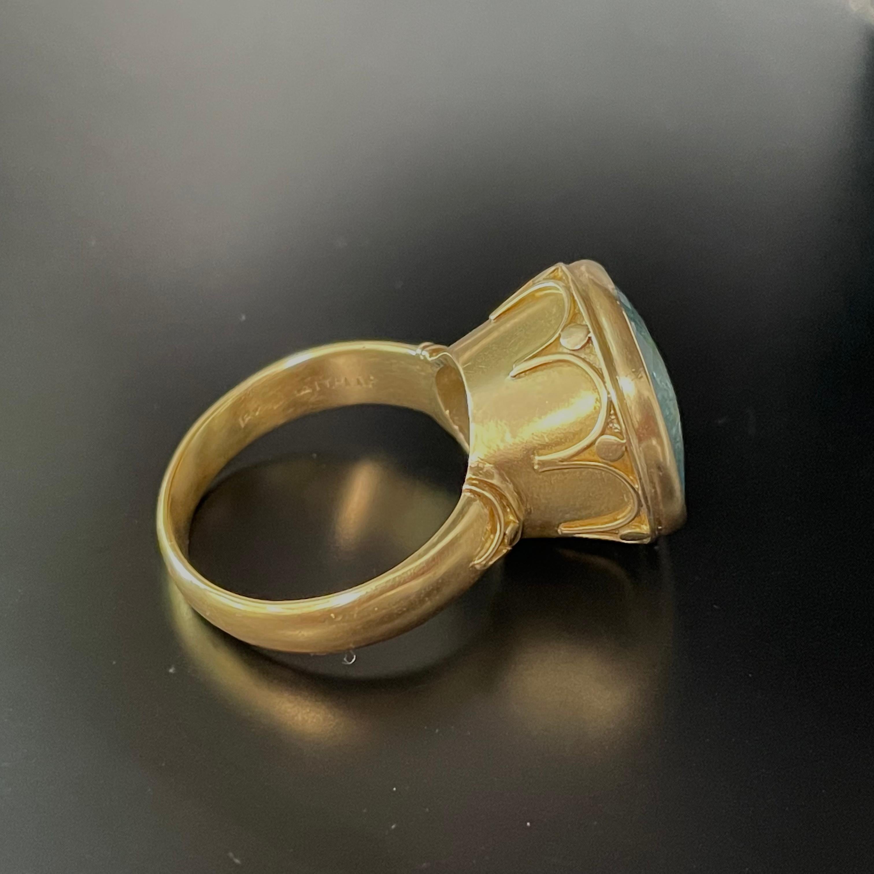 Steven Battelle Round 15.5 Carats Aquamarine 18K Gold Ring  For Sale 4