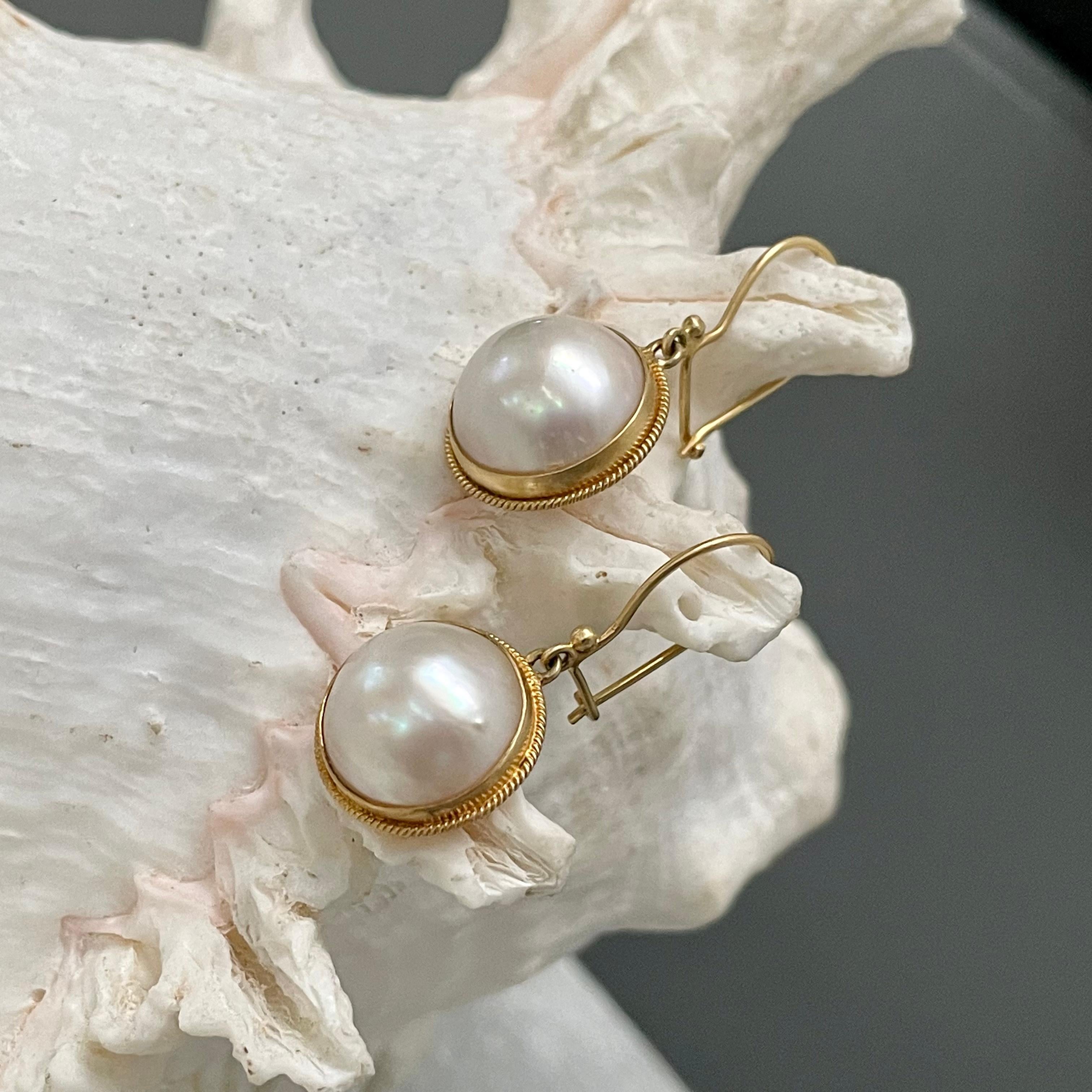 Steven Battelle White Mabe Pearl 18K Gold Earrings 4