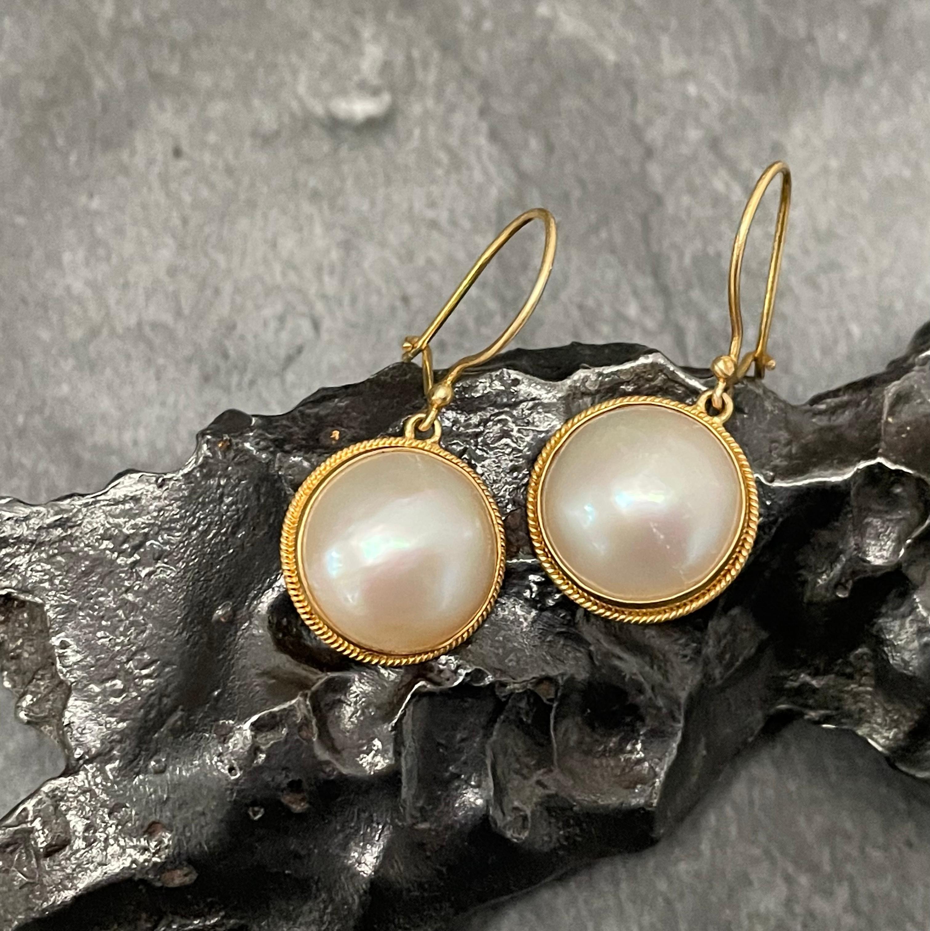 Contemporary Steven Battelle White Mabe Pearl 18K Gold Earrings