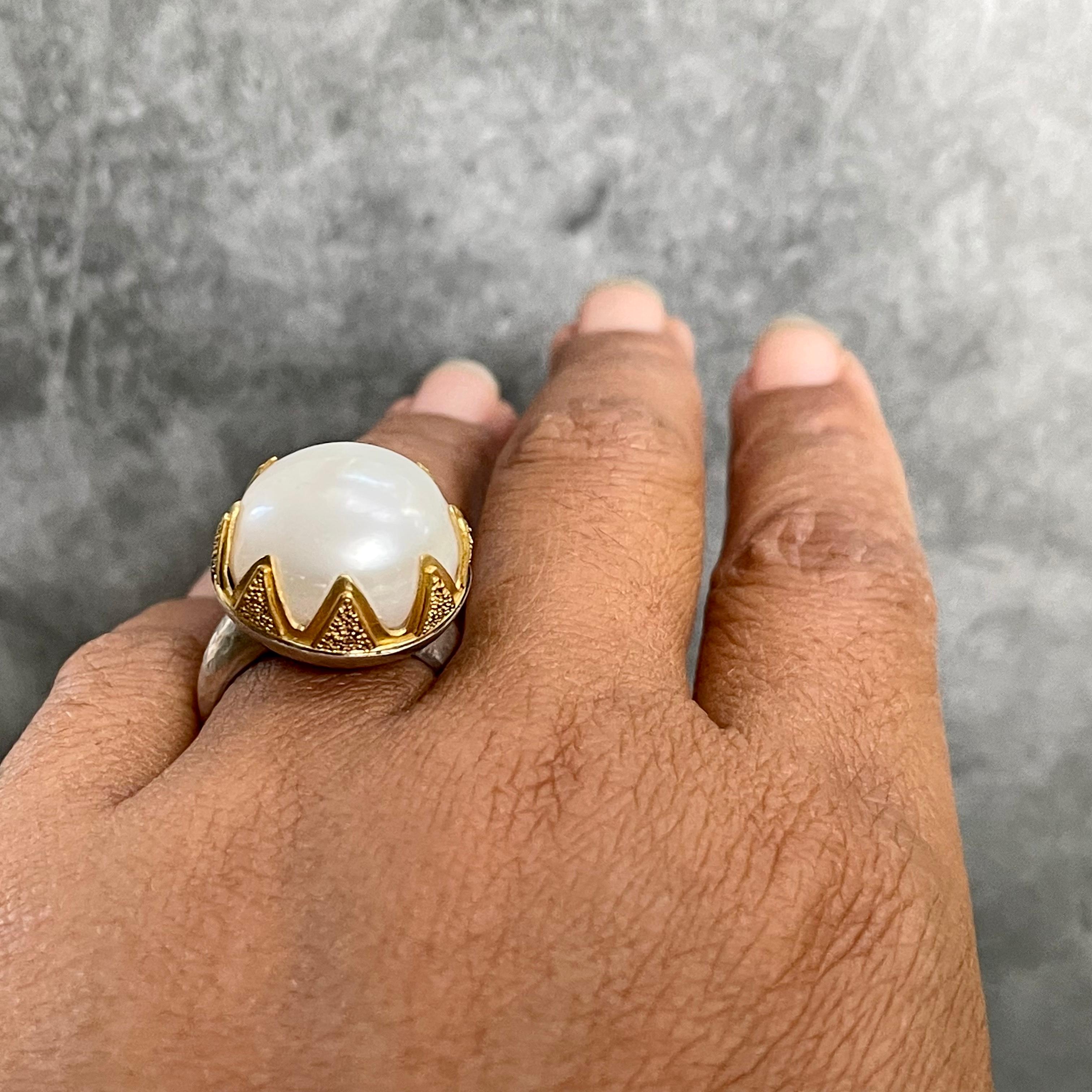 Women's or Men's Steven Battelle White Mabe Pearl Gold Silver Ring