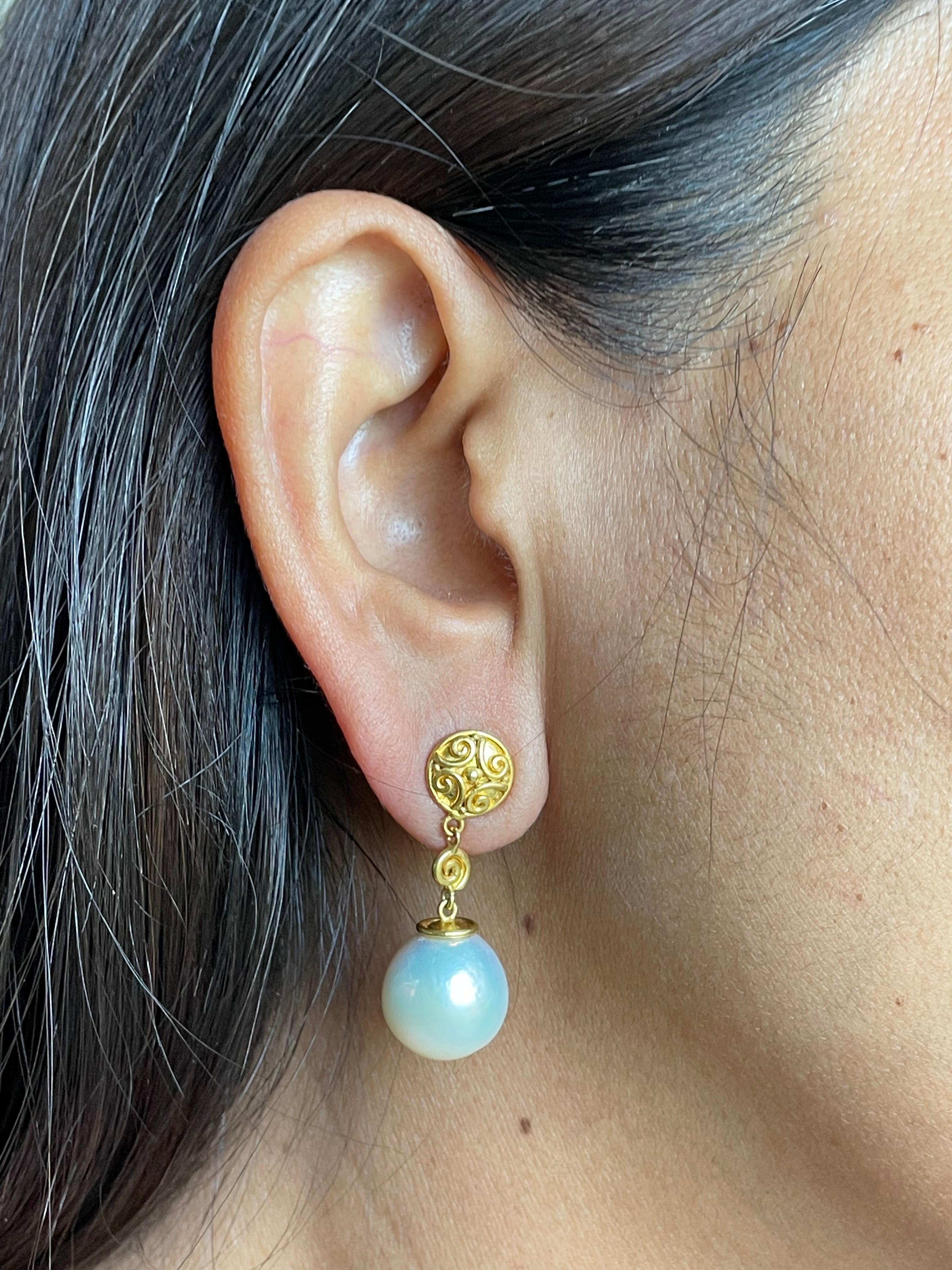 Women's Steven Battelle White Pearl 18K Gold Post Earrings