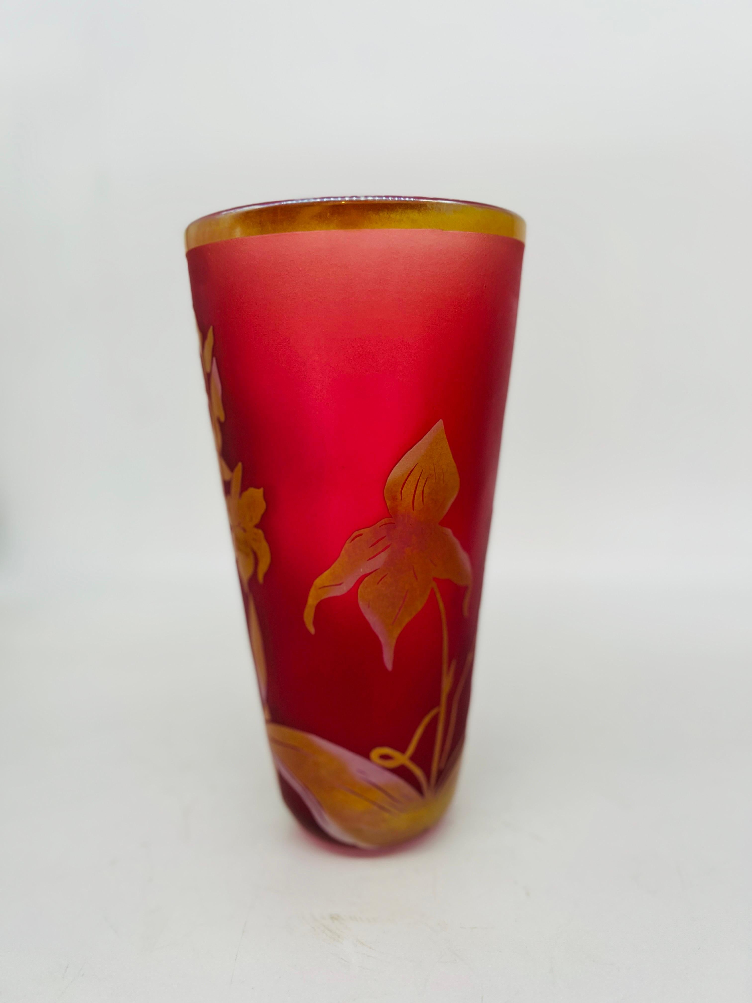 Art Nouveau Steven Correia Limited Edition Studio Art Glass Vase Circa 2005 85 of 500 For Sale