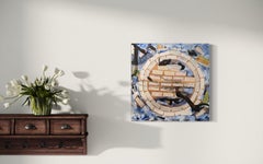 "Concentric" - Zeitgenössische weiße und blaue geometrische Abstraktion in Mischtechnik