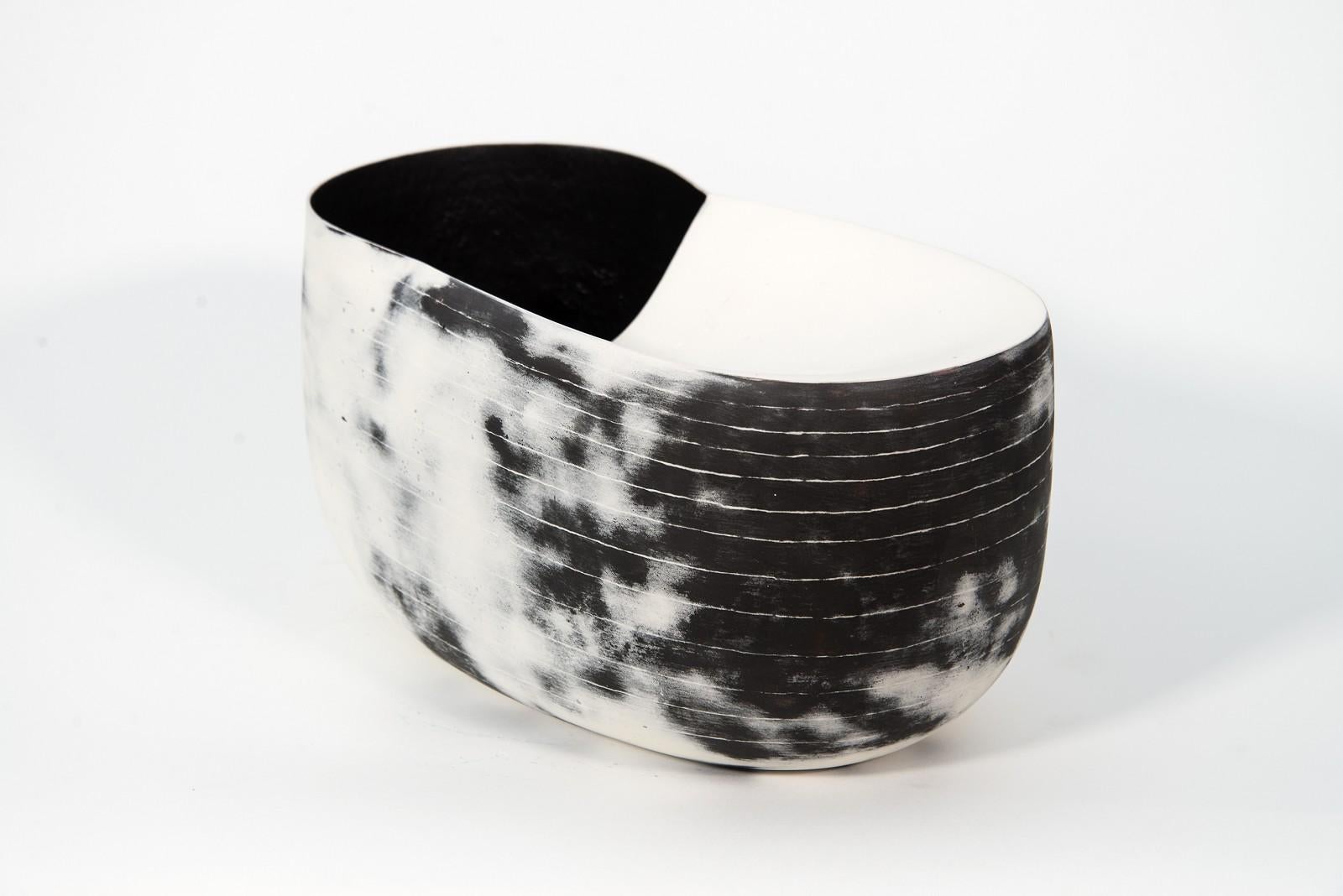 Steven Heinemann Abstract Sculpture - Borealis - black and white, nature inspired, elongated, ceramic, tabletop vessel