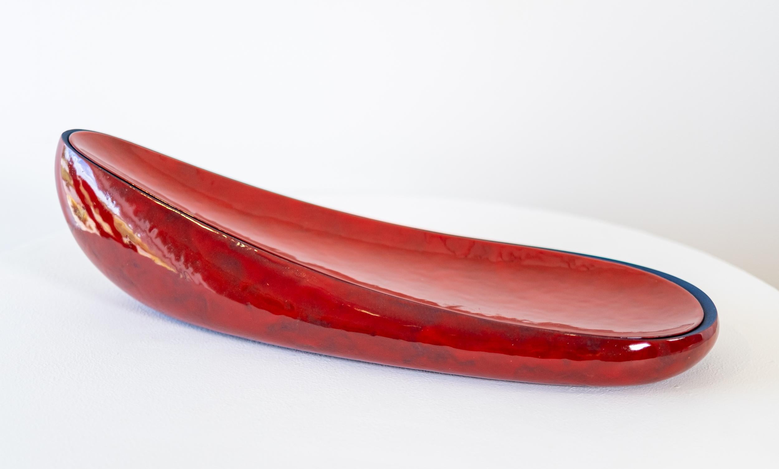Slider - contemporary, handmade, abstract, ceramic tabletop sculpture - Contemporary Sculpture by Steven Heinemann