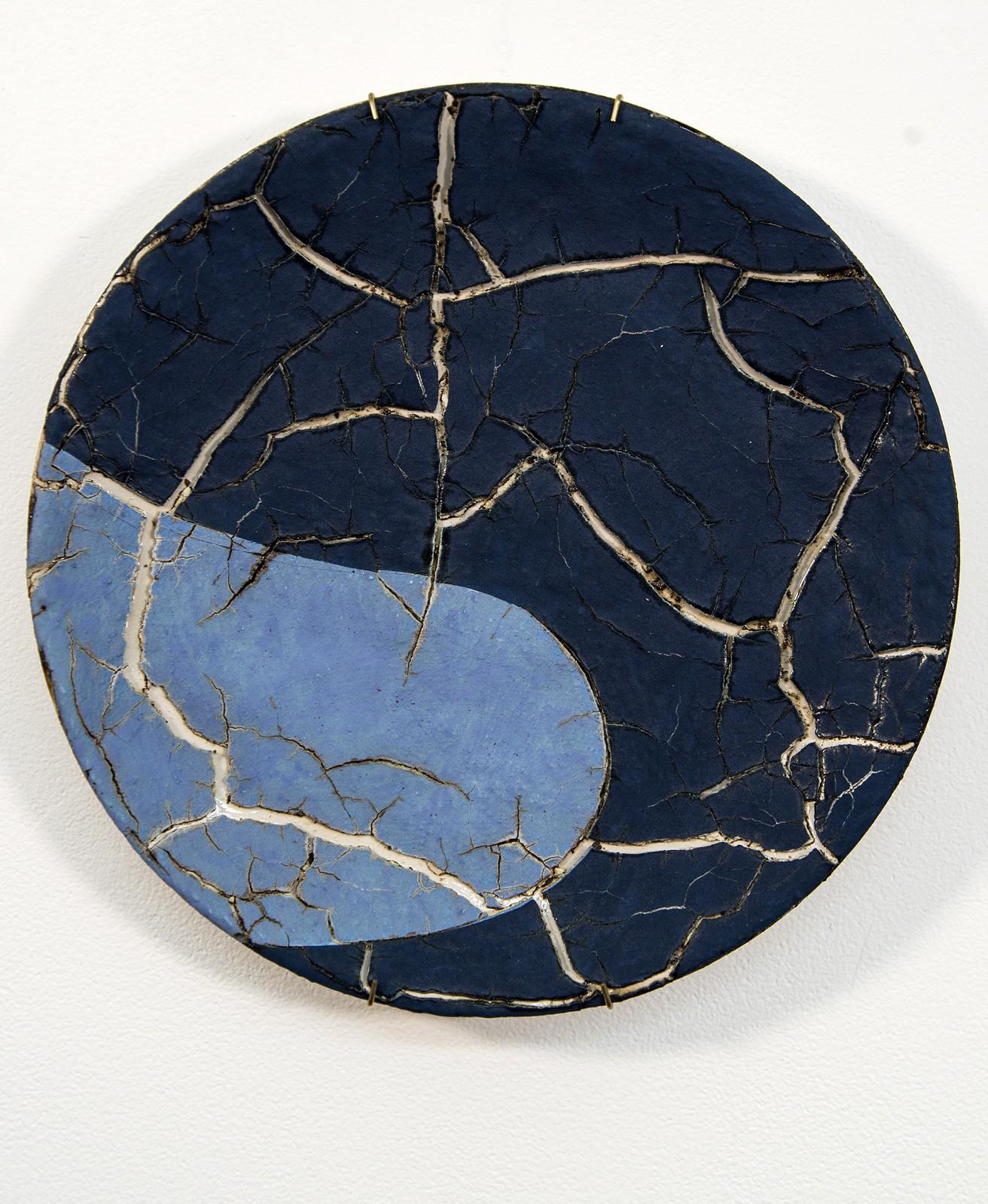 TP No 1 - blue, textured, pair, ceramic, wall mounted circular sculpture - Contemporary Sculpture by Steven Heinemann