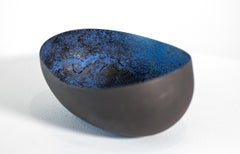 Untitled Bowl with Circles - zeitgenössisch, Keramik, Tischplatte, Gefäß, Skulptur