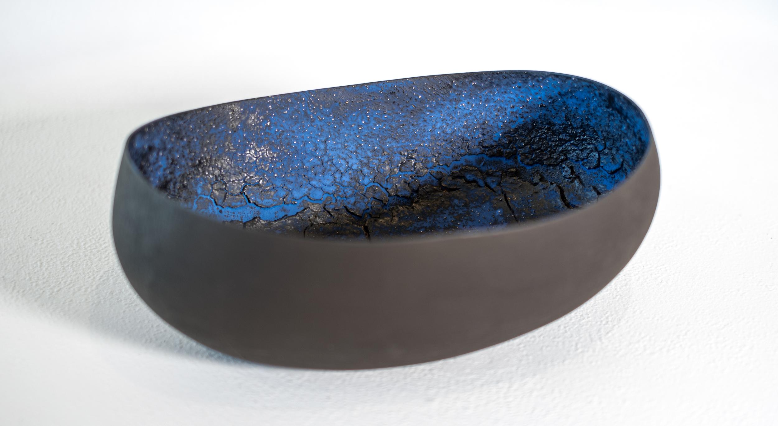 Untitled Bowl with Circles - contemporary, ceramic, tabletop, vessel, sculpture - Gray Abstract Sculpture by Steven Heinemann