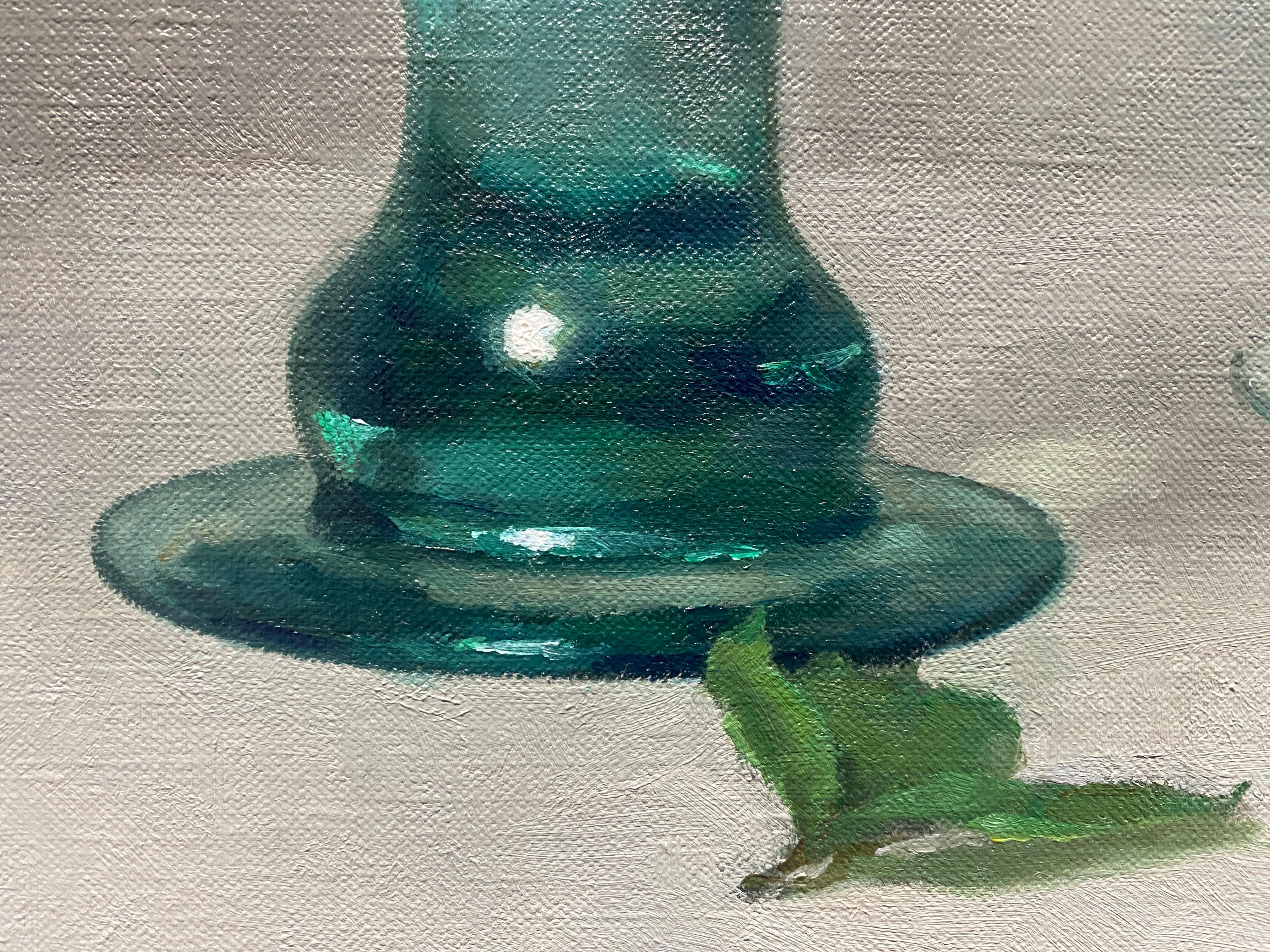 „Flowers in Goblet“ – realistisches Ölgemälde aus Stillleben, Knospenrosen in 3 Gläsern im Angebot 4