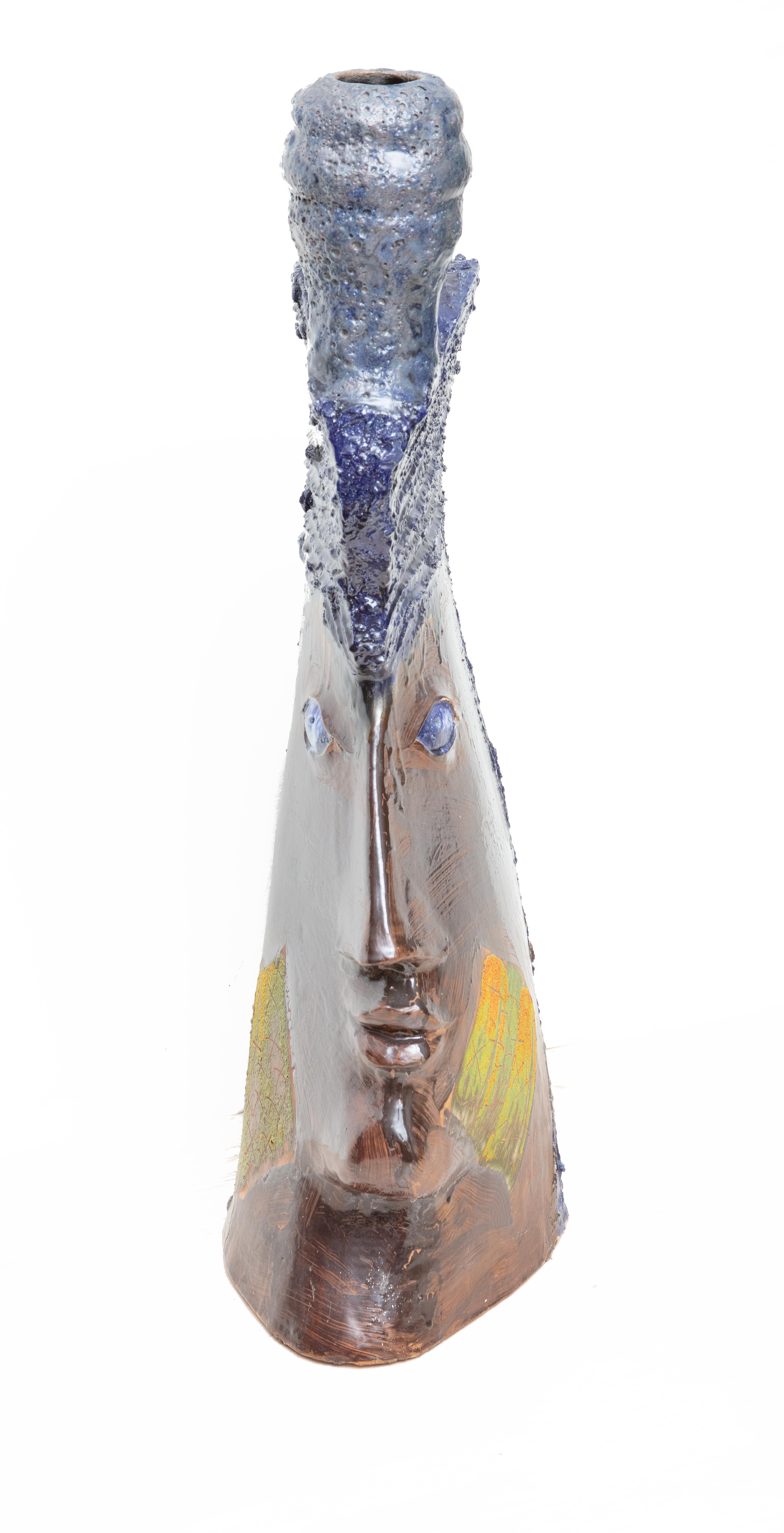 Storia della ceramica, Africa' Scultura in ceramica - Figurative Sculpture Grigio di Steven Kemenyffy