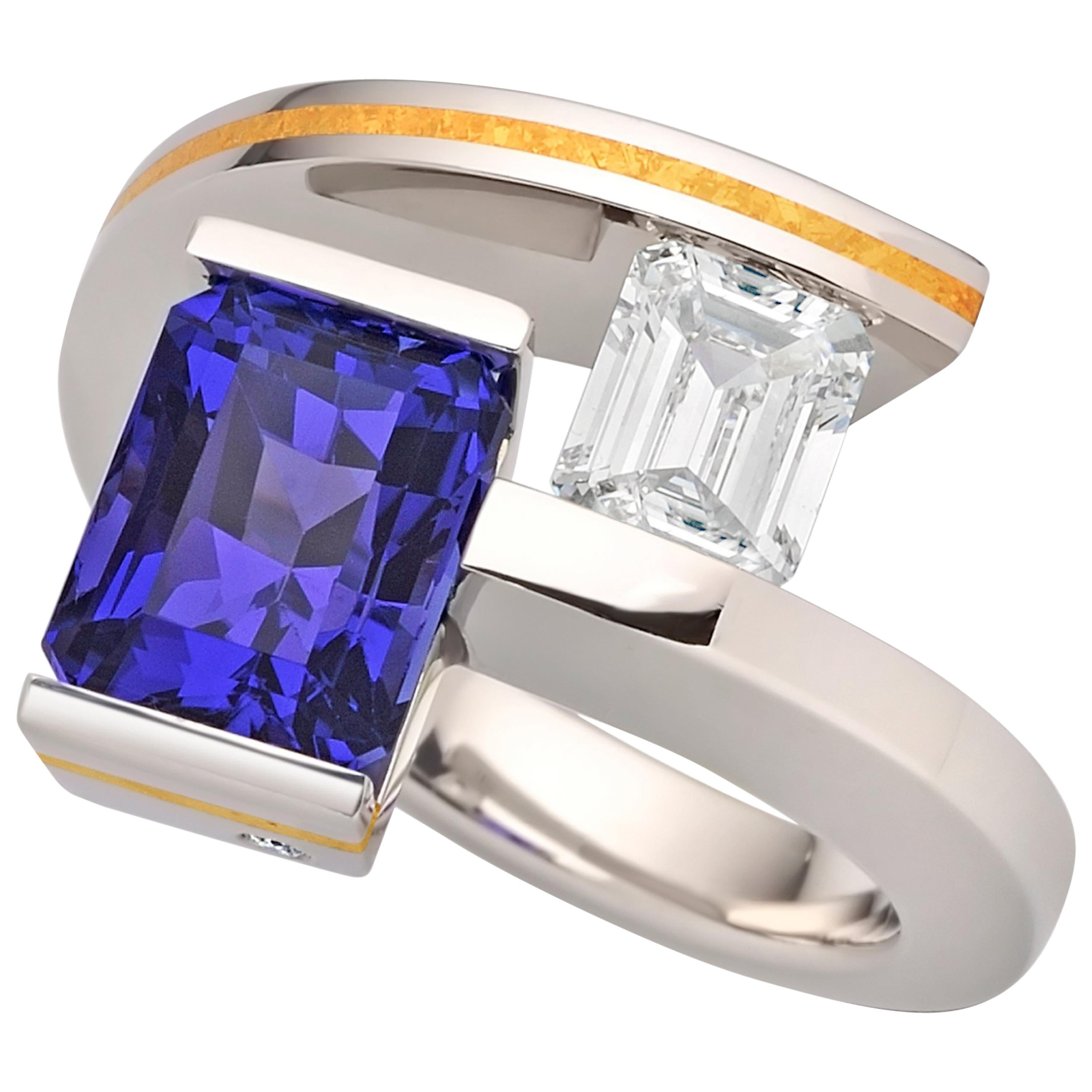 Steven Kretchmer 2-Stone Helix Ring with a Tanzanite and Tension-set Diamond  For Sale