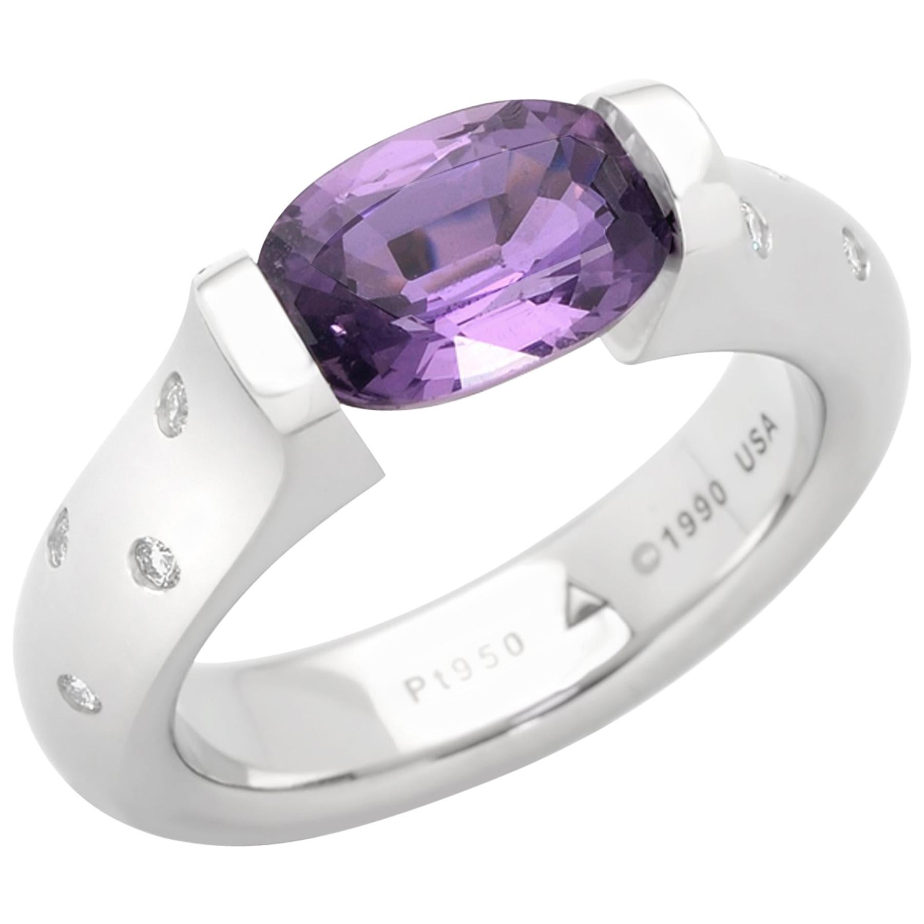 Steven Kretchmer Omega Ring with a Tension-set Purple Sapphire For Sale