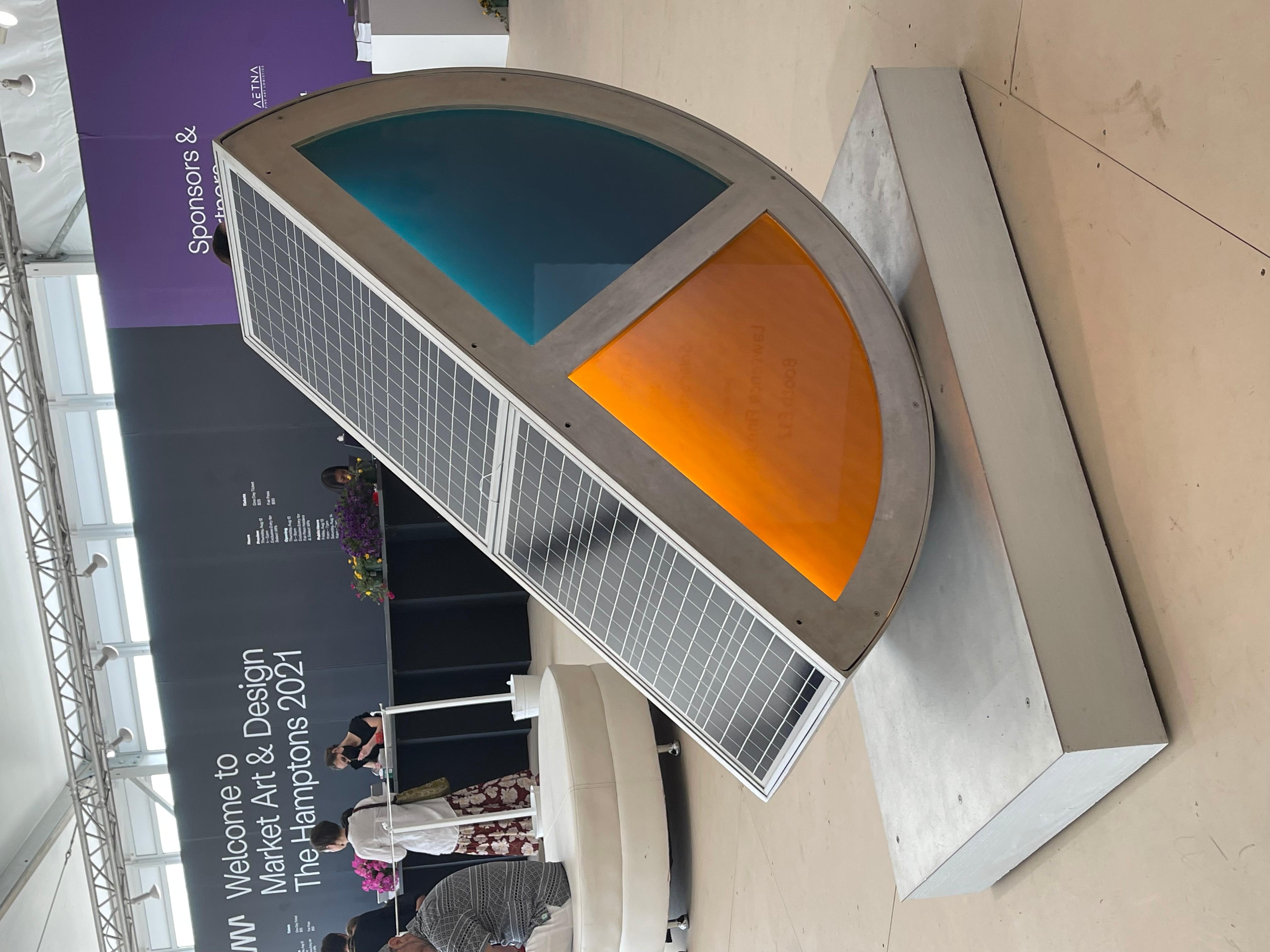 Candélabre, sculpture solaire - Modernisme américain Sculpture par Steven Lowy