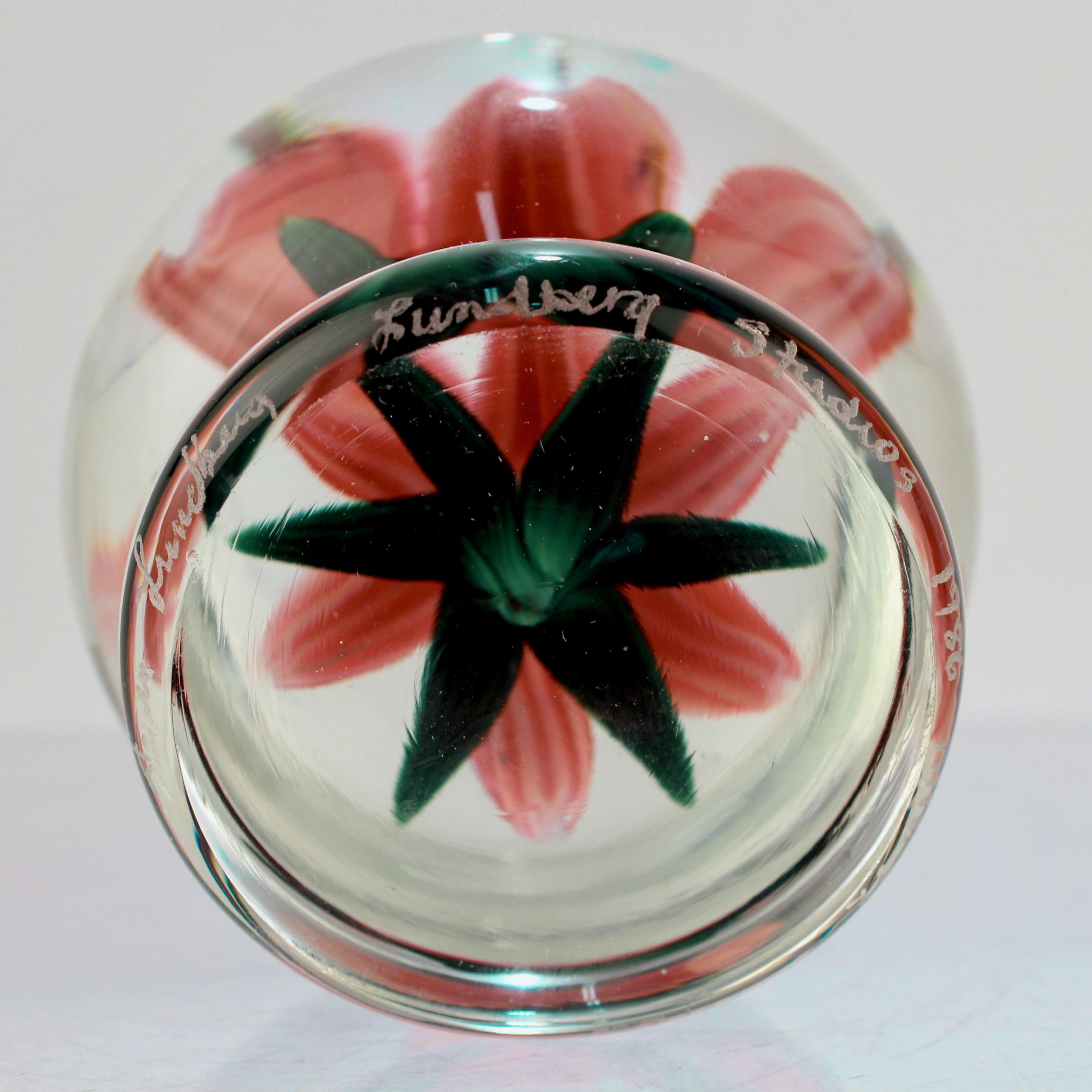 20th Century Steven Lundberg / Lundberg Studios Glass Tiger Lily Pedestal Paperweight For Sale
