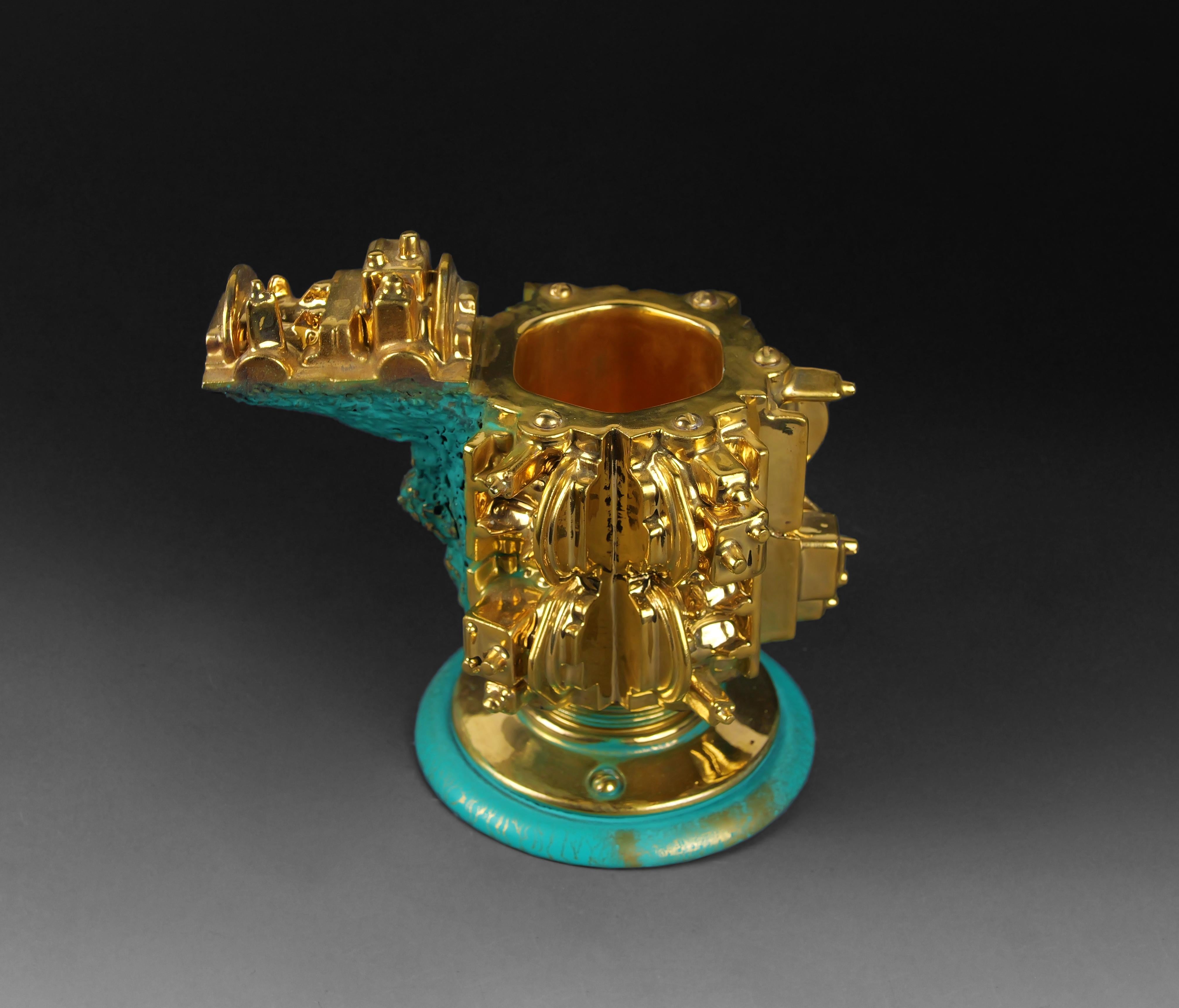 Crisol euclidiano 02, Contemporáneo, Cerámica, Escultura, Brillo dorado, Esmalte