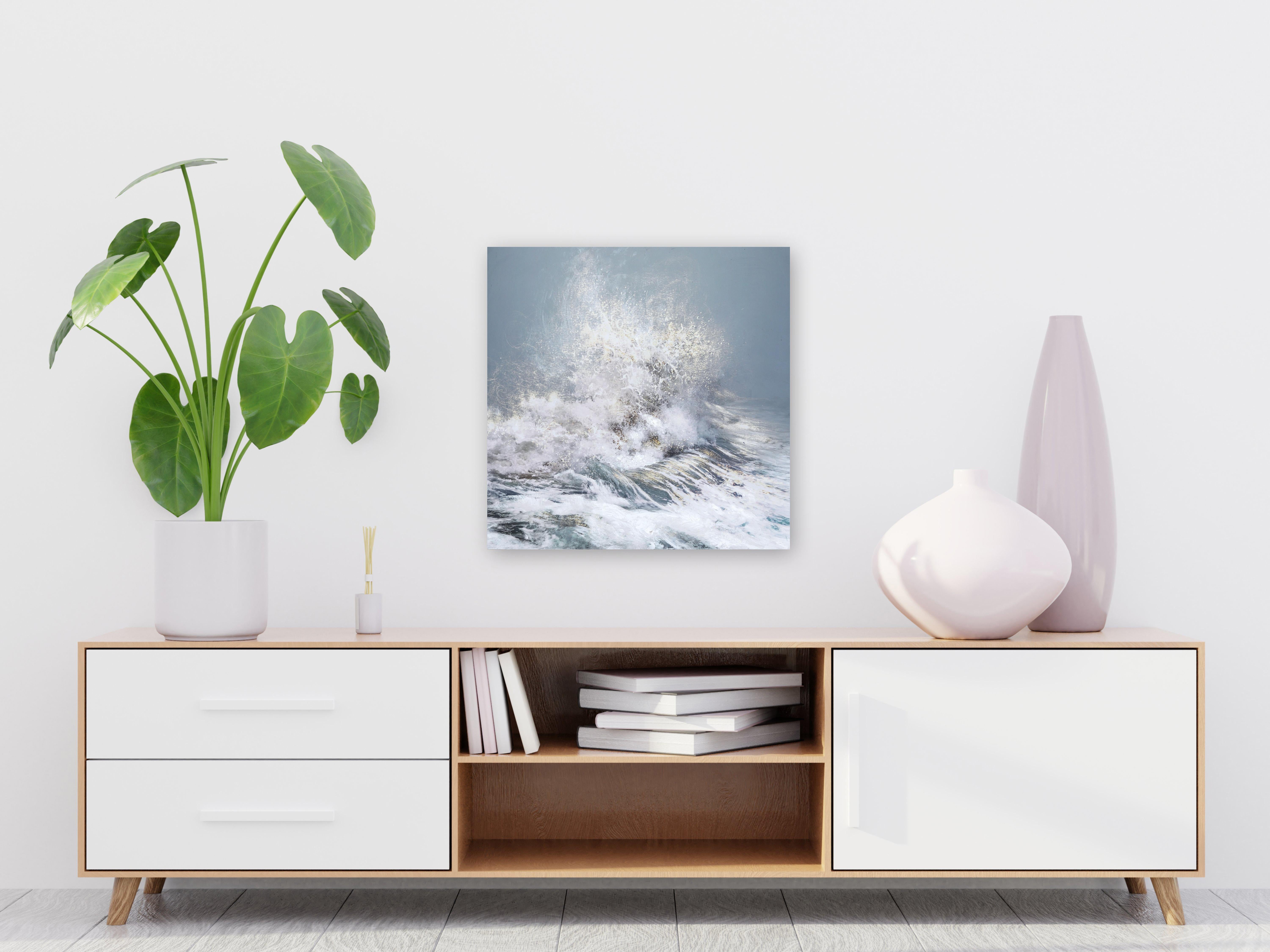 Heart & Soul Opens No. 1 – Fotorealistisches Gemälde mit kraftvollen Ozeanwellen (Fotorealismus), Mixed Media Art, von Steven Nederveen