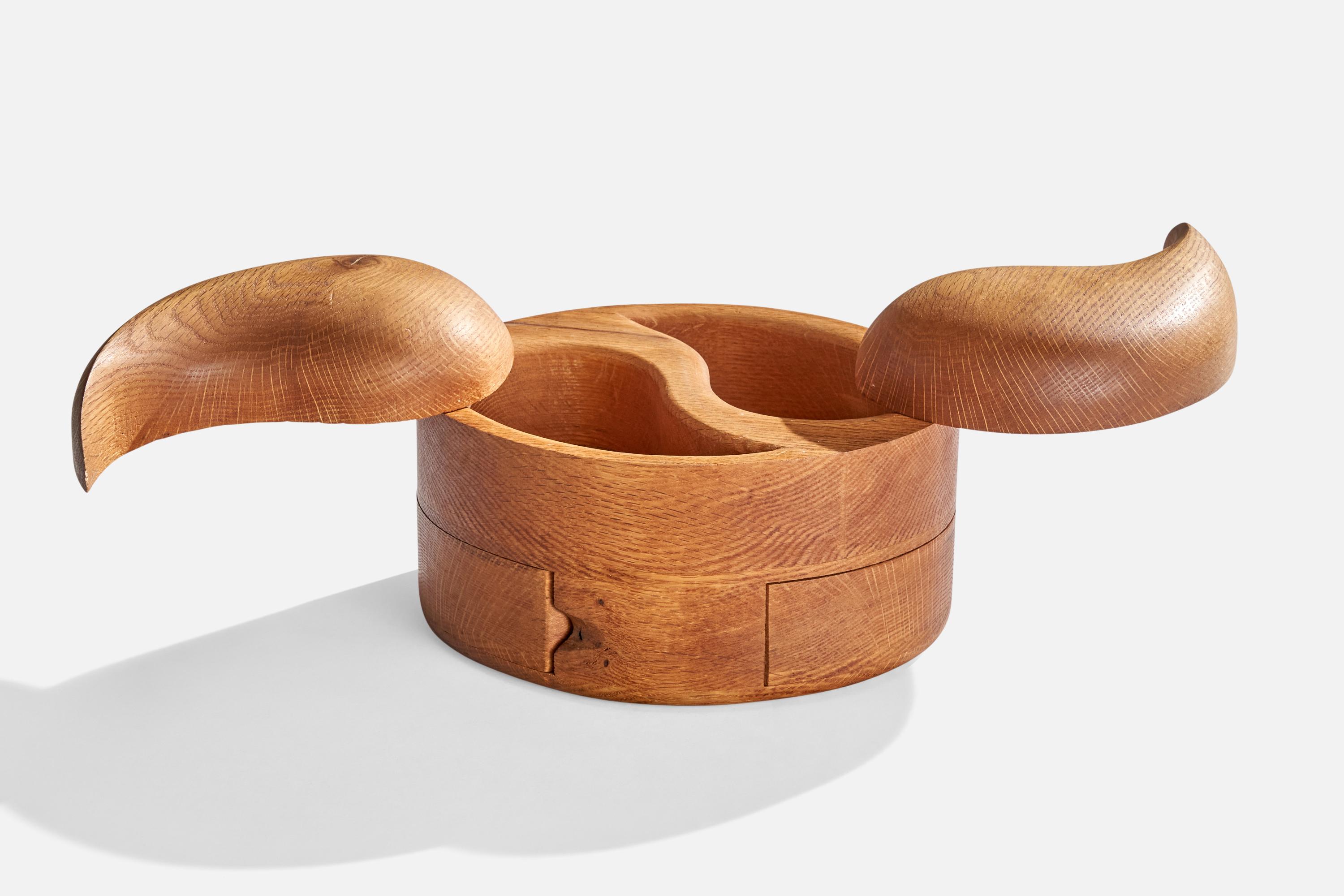 Late 20th Century Steven Spiro, Jewelry Box, Oak, USA, 1970s For Sale