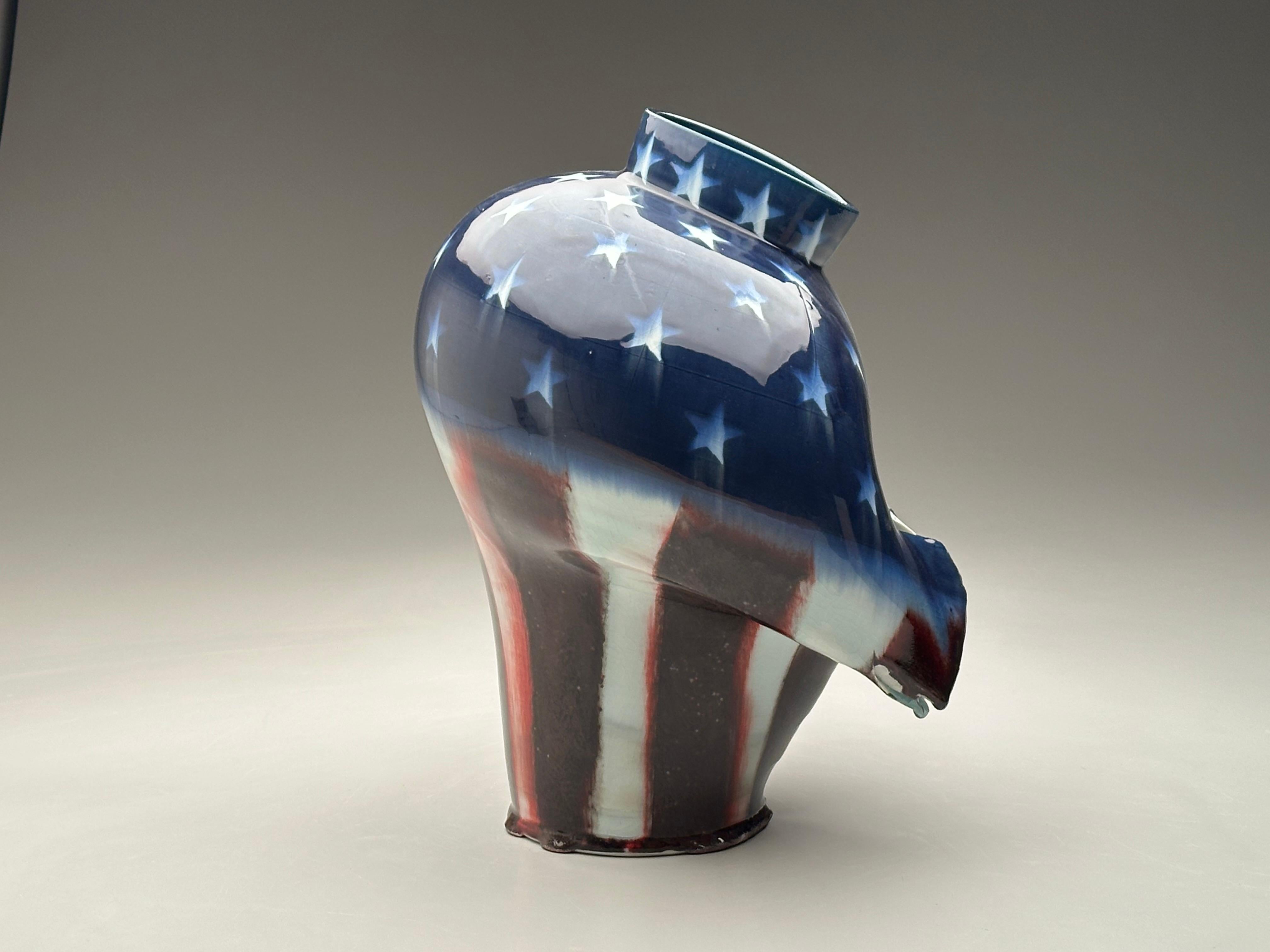 Escultura contemporánea de porcelana, forma de vasija tradicional coreana, deconstruida en venta 1