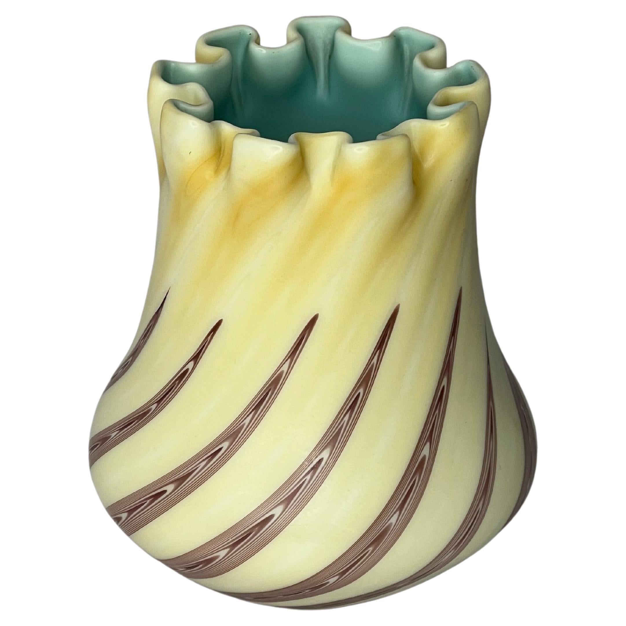 Vaso in vetro artistico Stevens & Williams Osiris, 1886 ca.