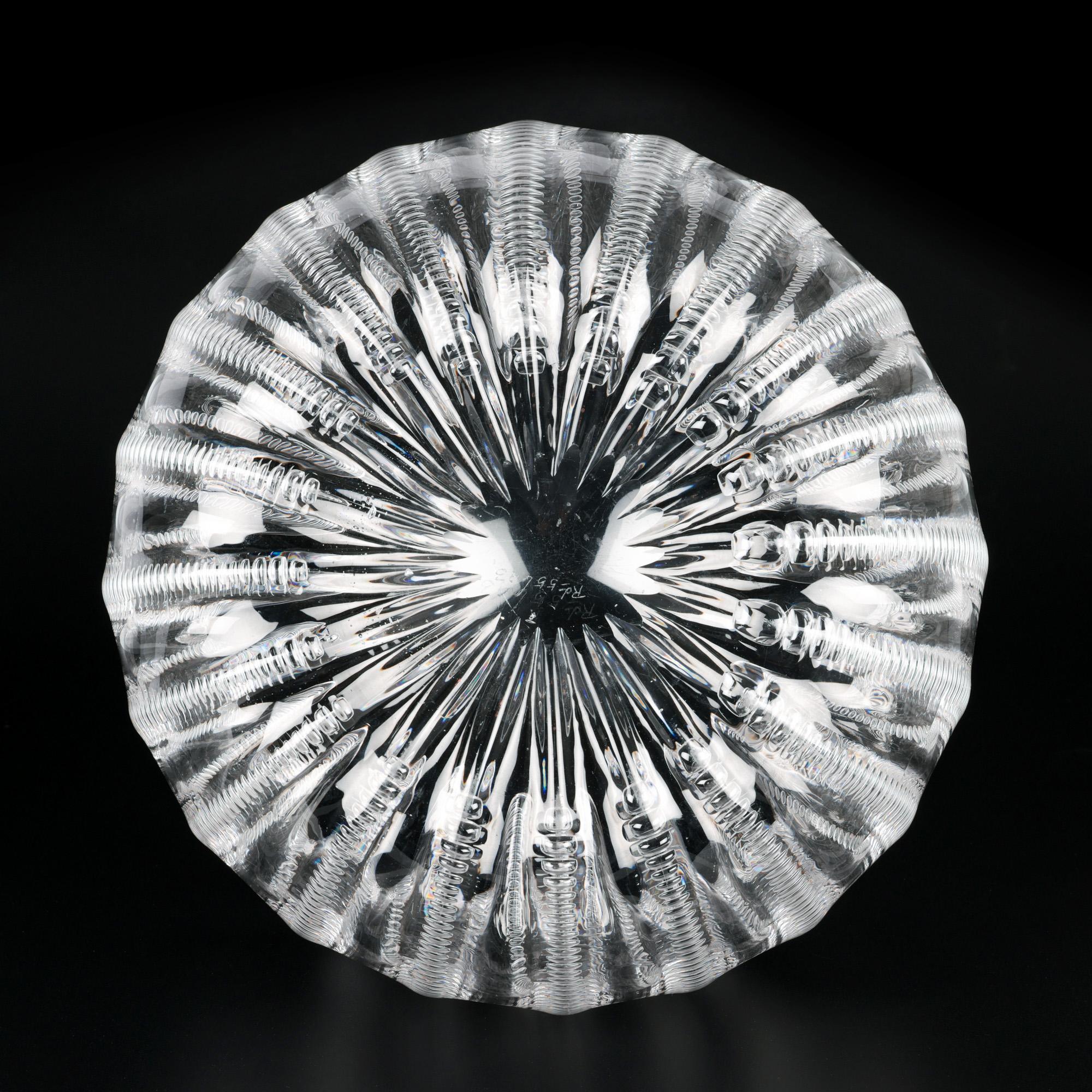 Stevens & Williams Aesthetic Movement Jewel Pattern Glass Bowl For Sale 2