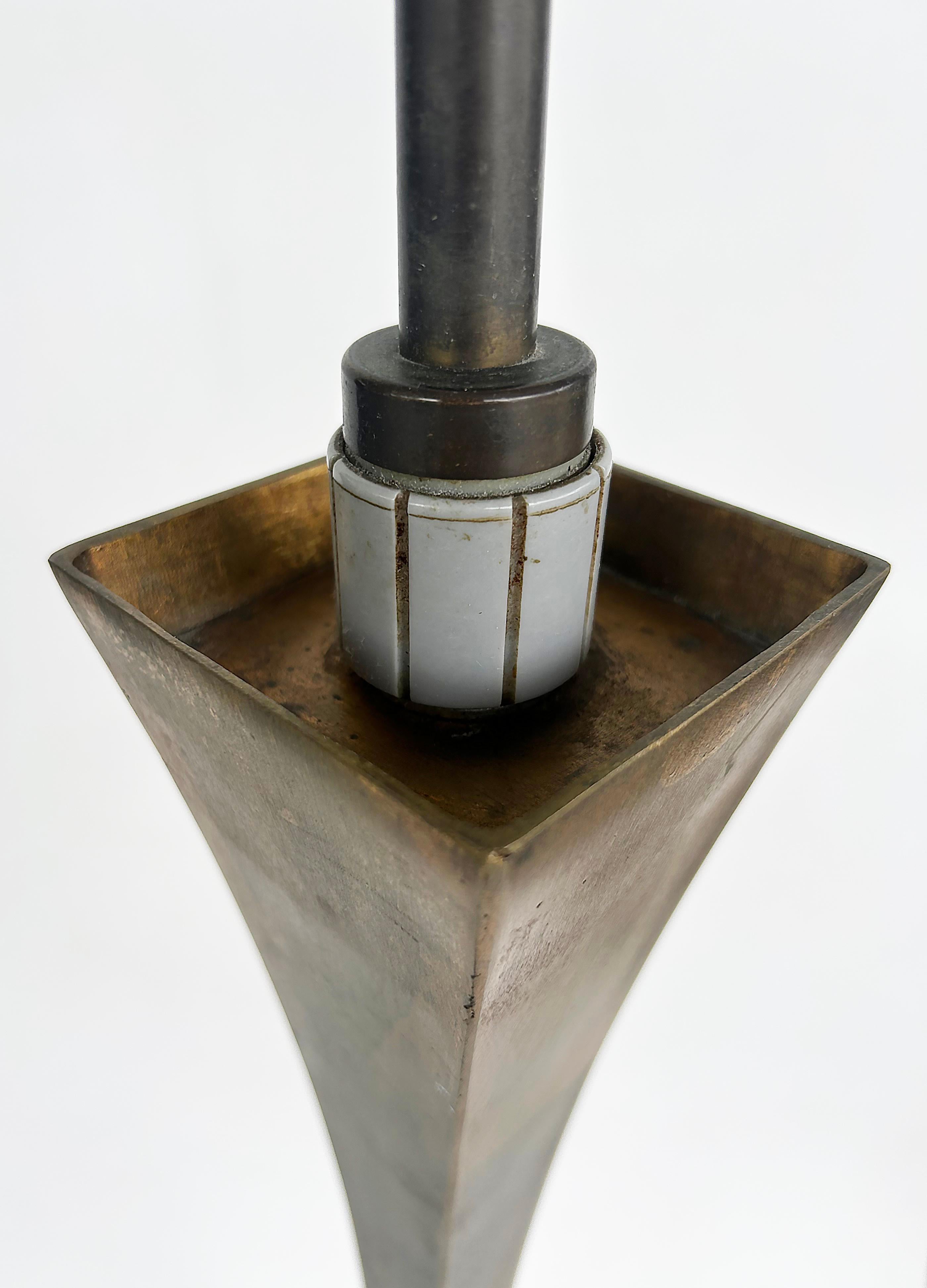 Bronzo James Stewart Ross James, Lampada da terra in bronzo dorato Hansen Lighting, metà anni '60 in vendita