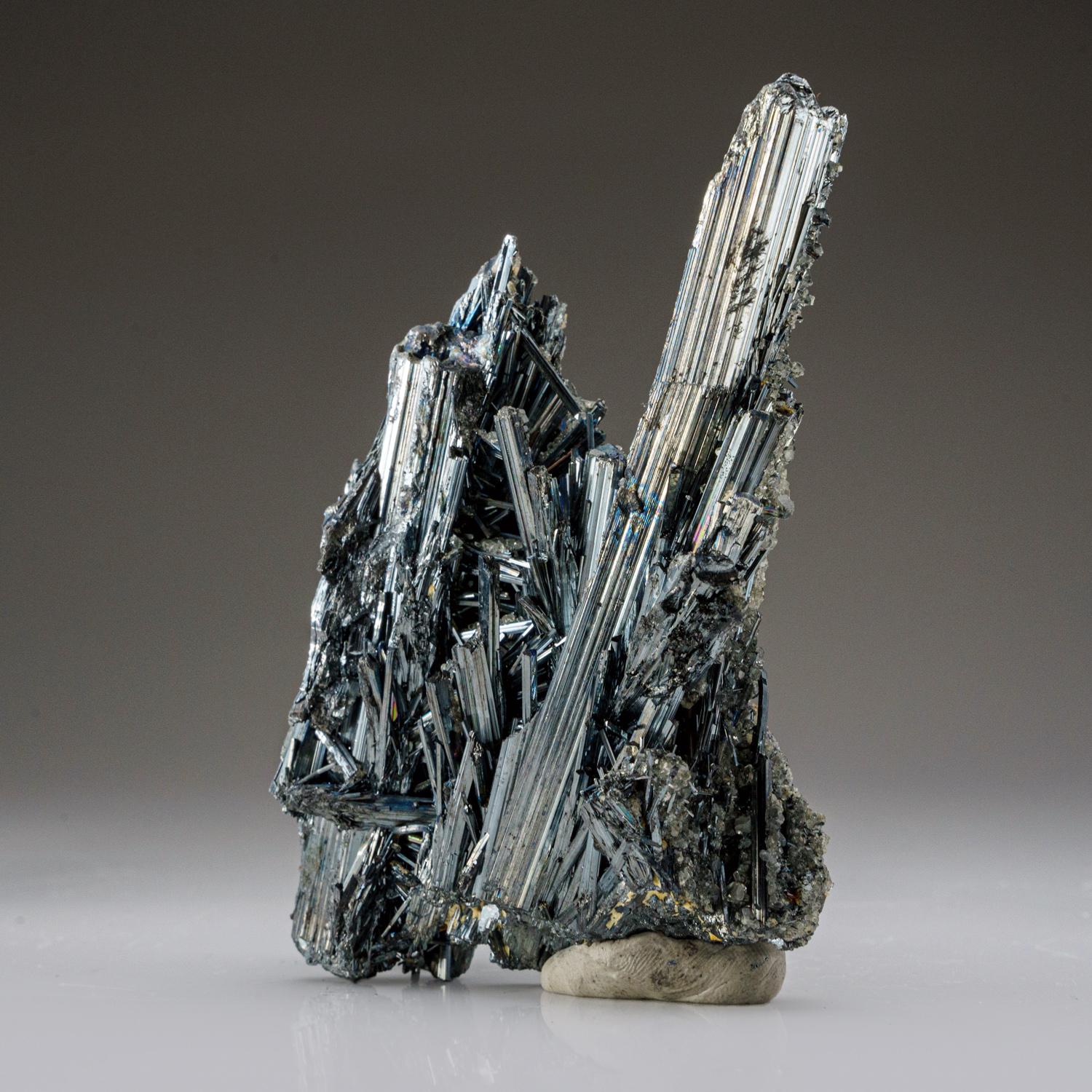 Chinese Stibnite from Wuling antimony mine, Qingjiang, Jiangxi, China For Sale