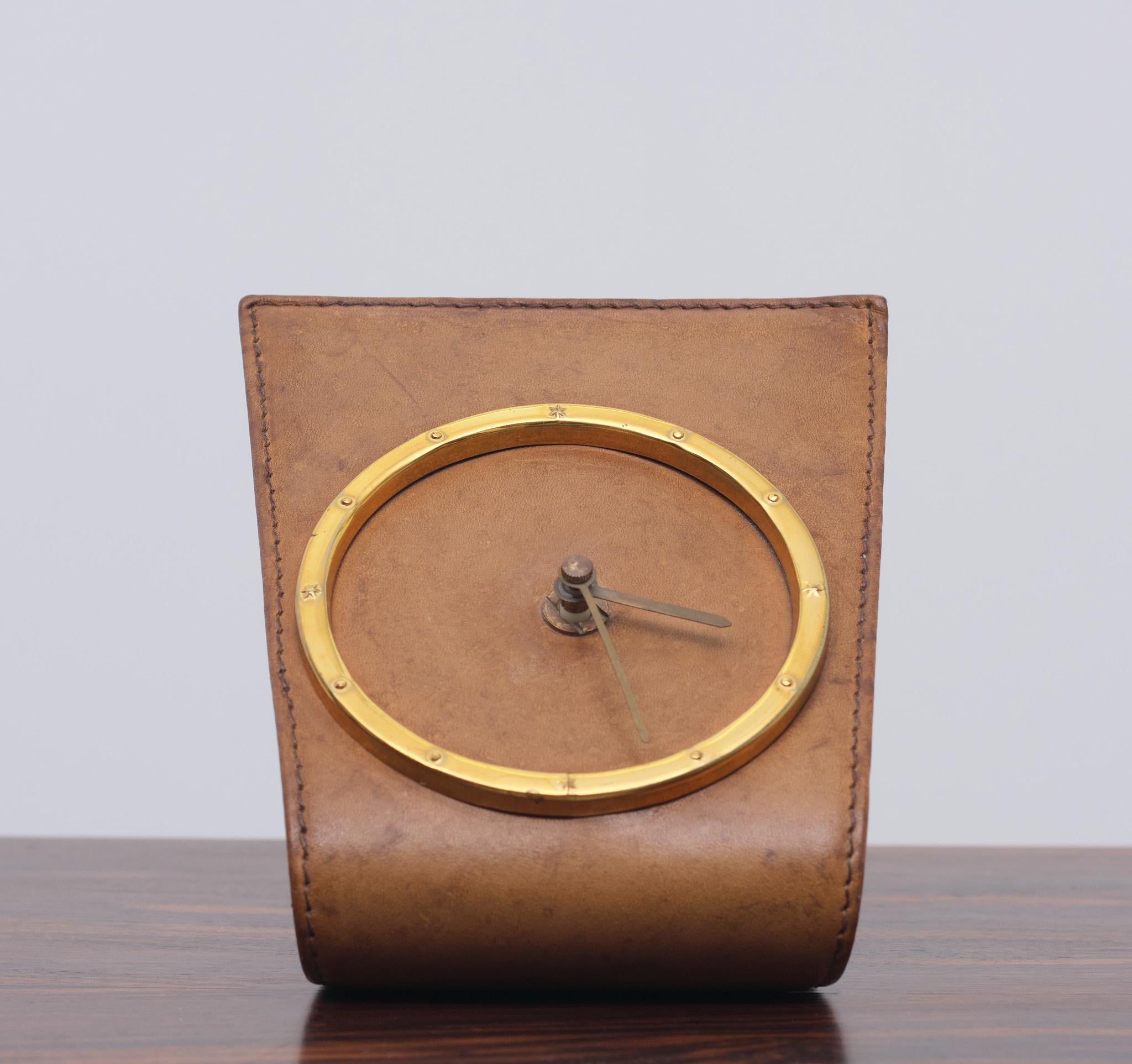 Mid-Century Modern Stich Leather Desk Clock France, 1970s