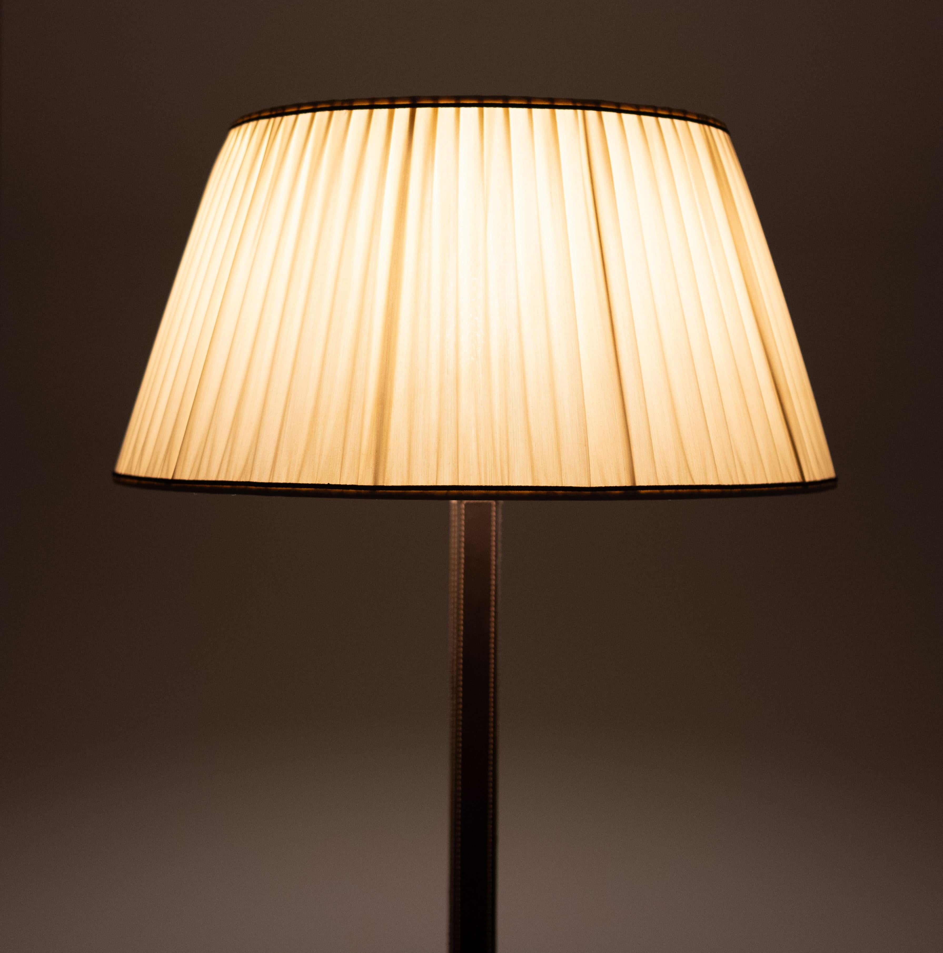 Stich Leather Floor lamp manufactured by SCE France  For Sale 4
