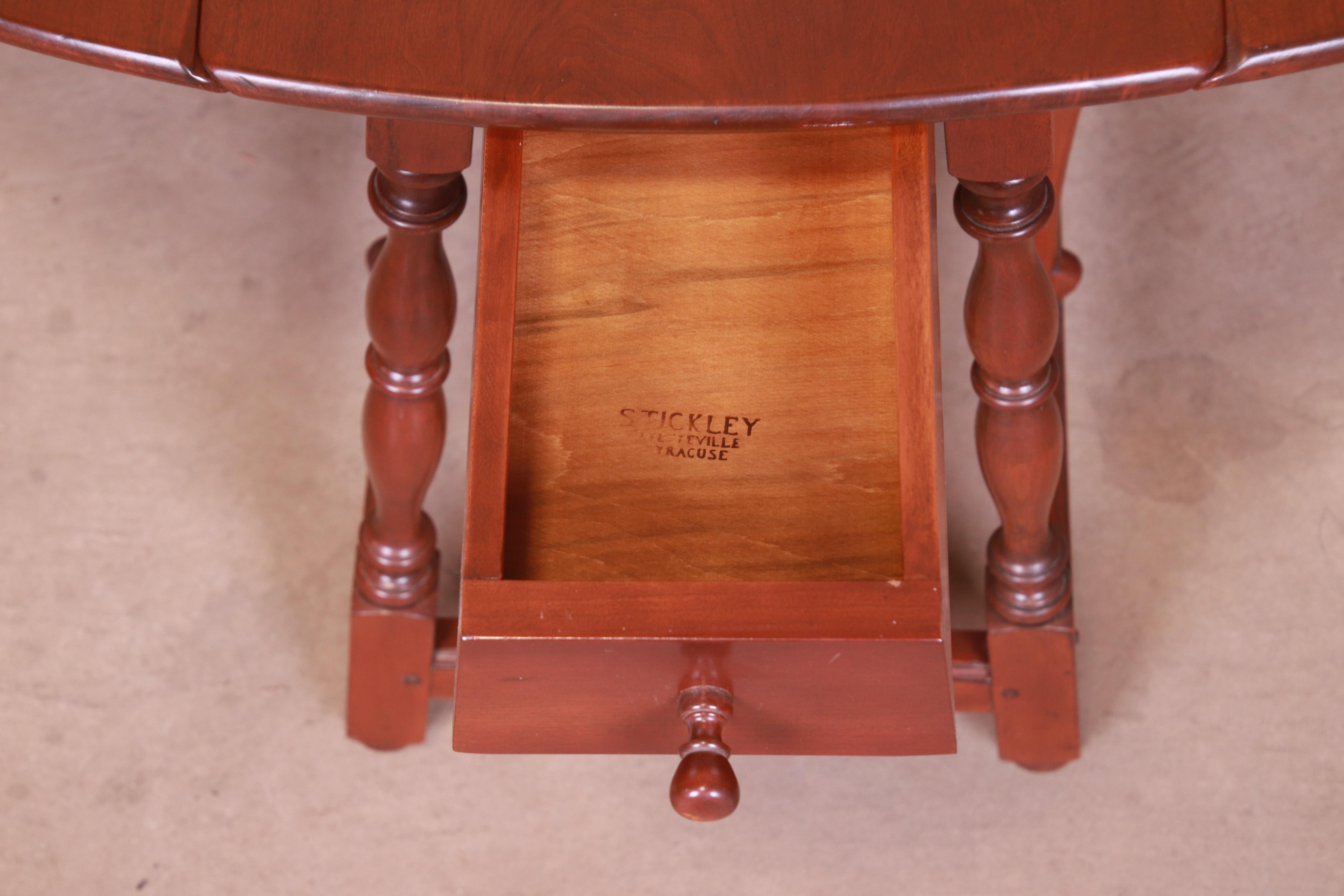 Stickley American Colonial Cherry Drop-Leaf Occasional Side Table 6