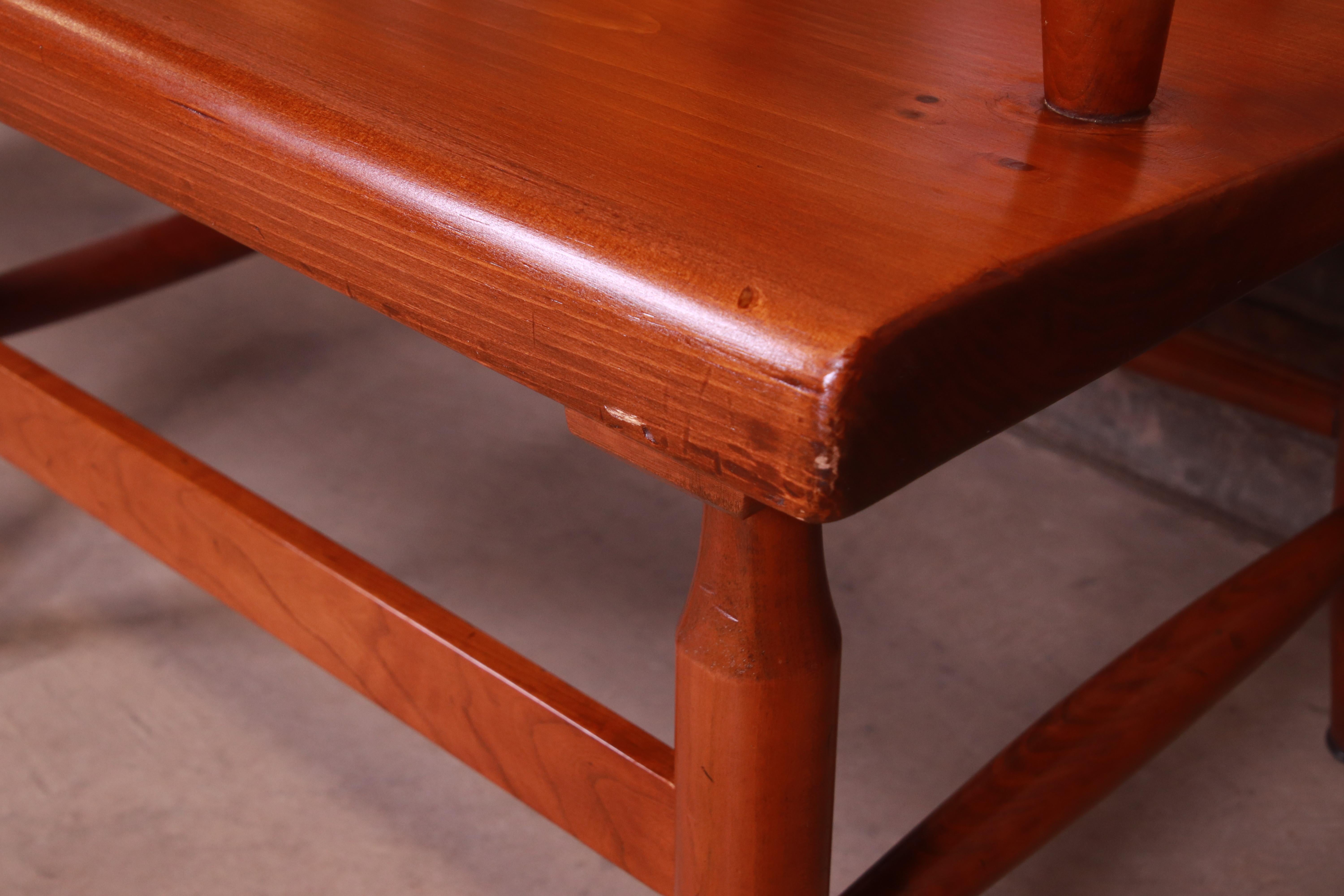 Stickley American Colonial Cherry Wood Fiddle Back Bench or Settee, Circa 1950s 6
