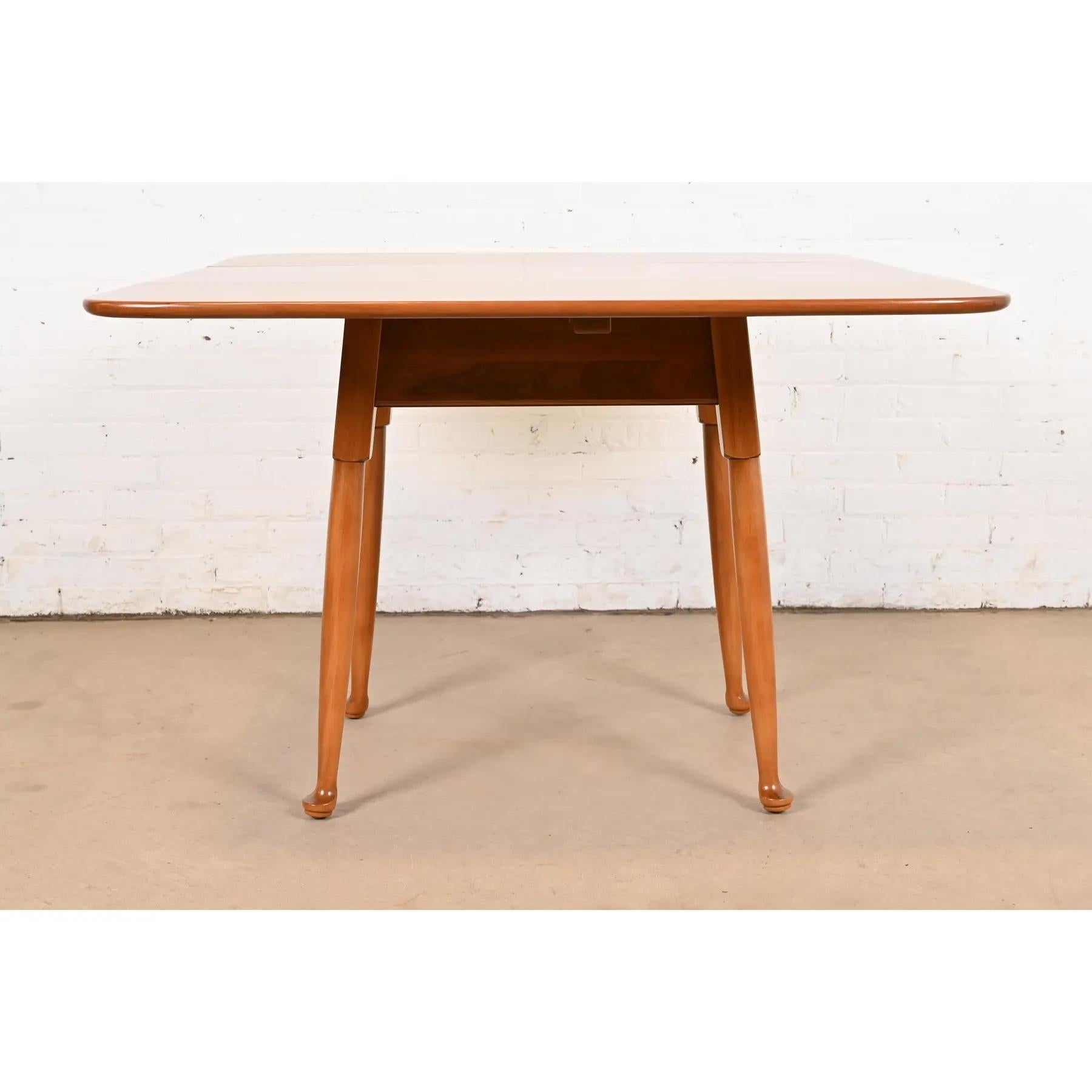 Stickley American Colonial Solid Cherry Wood Drop Leaf Dining Table, Refinished For Sale 6