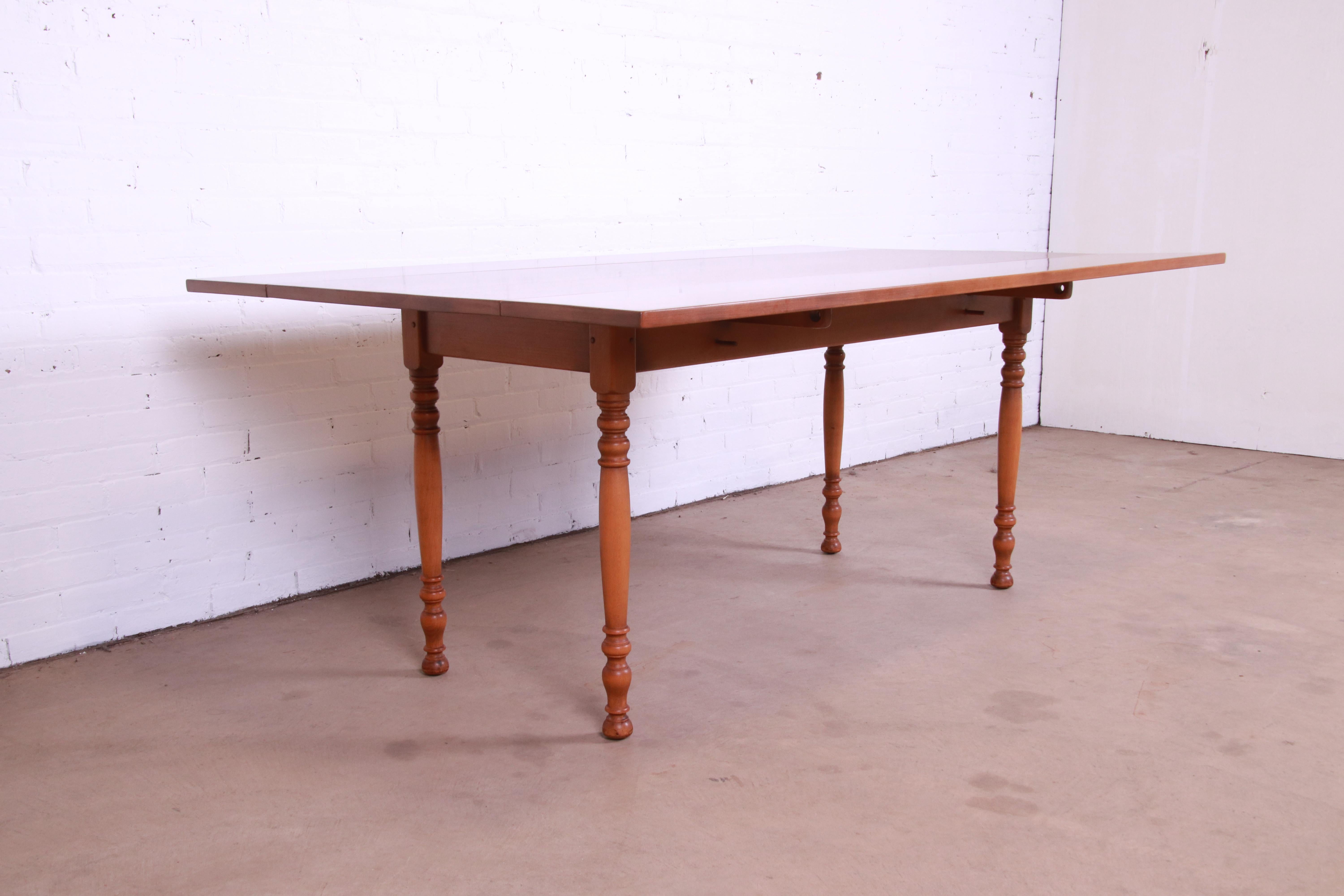 Stickley American Colonial Solid Cherry Wood Harvest Dining Table, 1956 For Sale 1