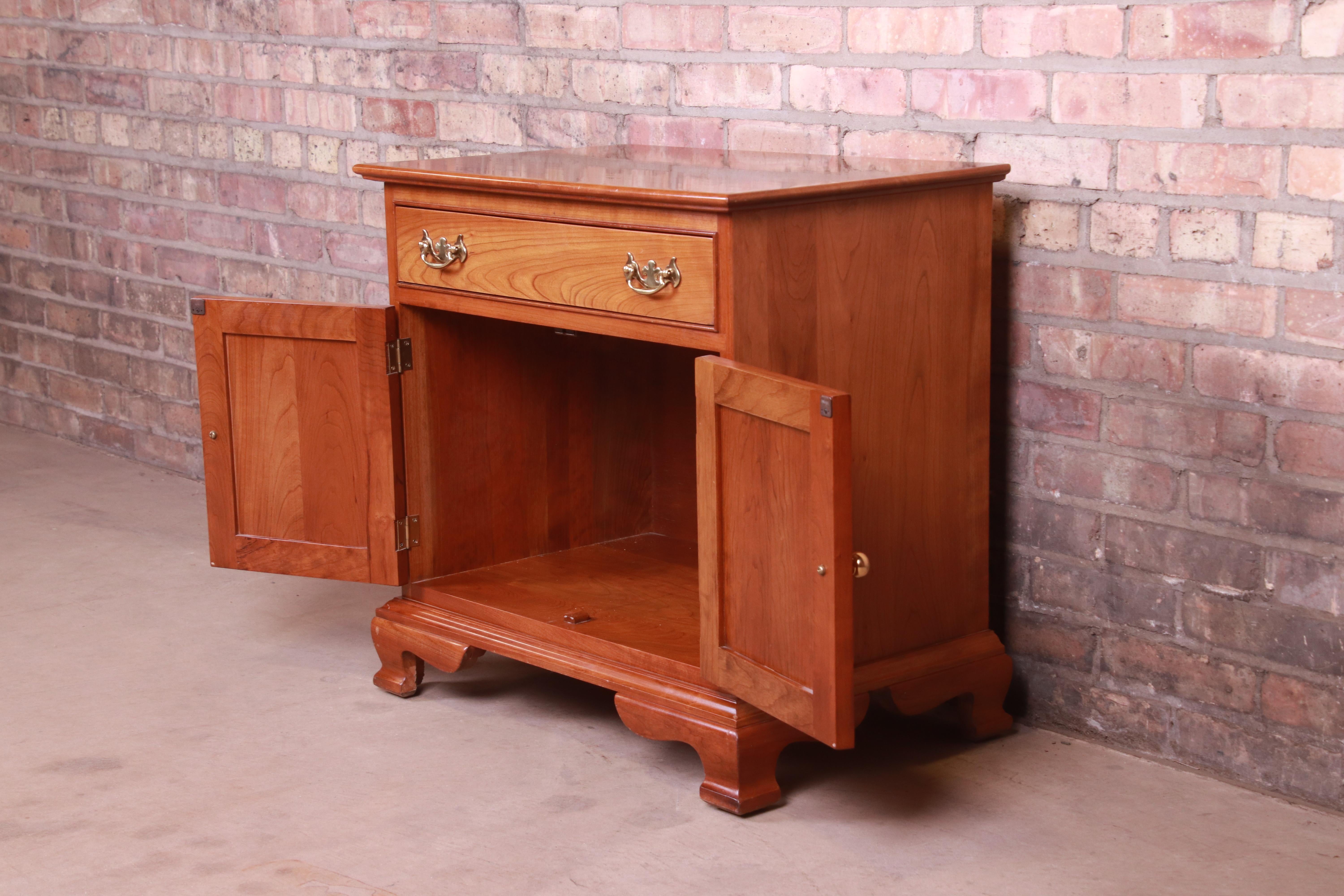 Stickley American Colonial Solid Cherry Wood Nightstand, Circa 1950s 2